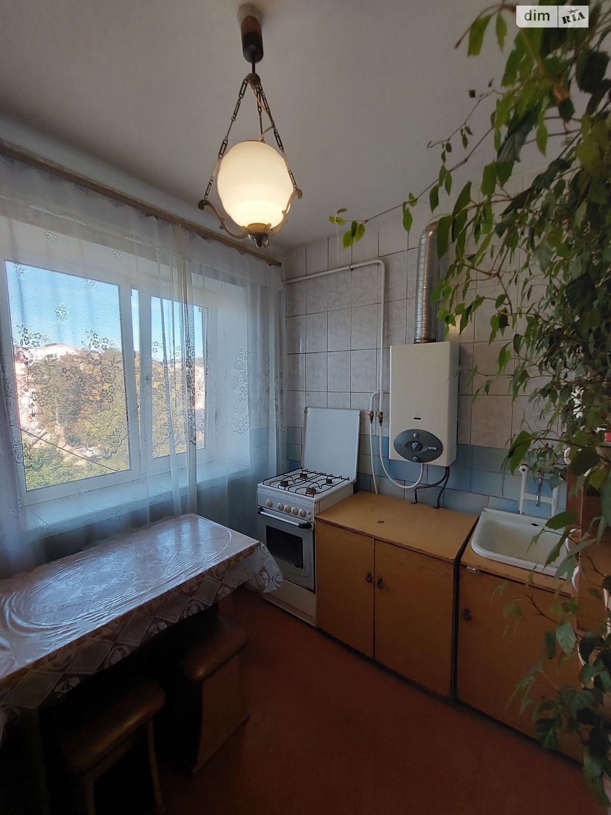 Продажа двухкомнатной квартиры в Ровно, на ул. Степана Бандеры, район Центр фото 1 Продажа двухкомнатной квартиры в Ровно, на ул. Степана Бандеры, район Центр фото 1