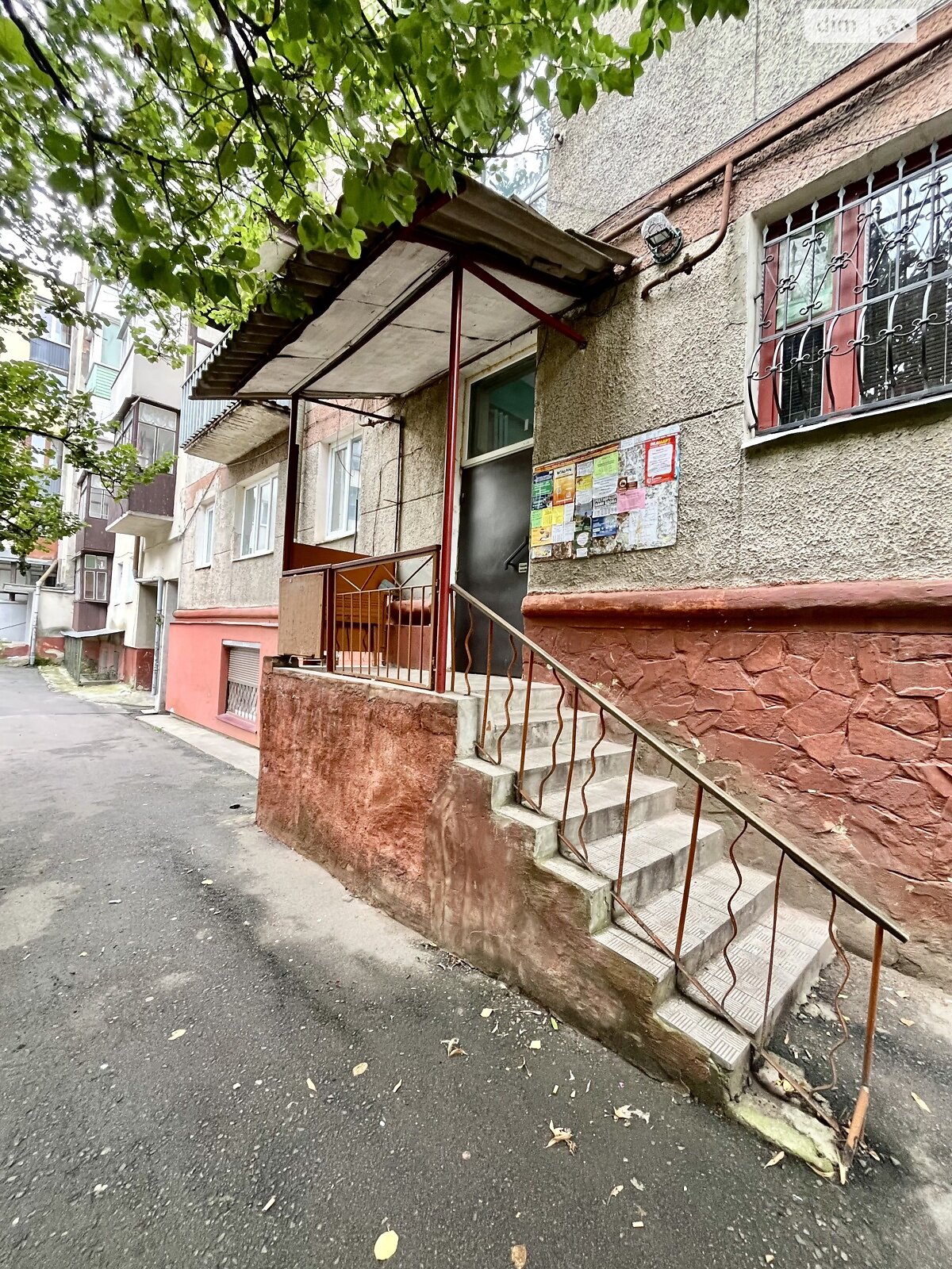 Продаж двокімнатної квартири в Рівному, на вул. Степана Бандери 46, район Центр фото 1 Продаж двокімнатної квартири в Рівному, на вул. Степана Бандери 46, район Центр фото 1