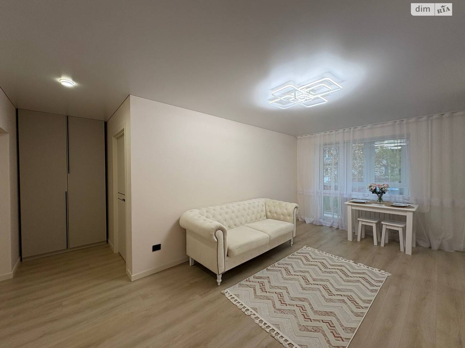 Продаж трикімнатної квартири в Рівному, на вул. Степана Бандери 55, район Центр фото 1 Продаж трикімнатної квартири в Рівному, на вул. Степана Бандери 55, район Центр фото 1