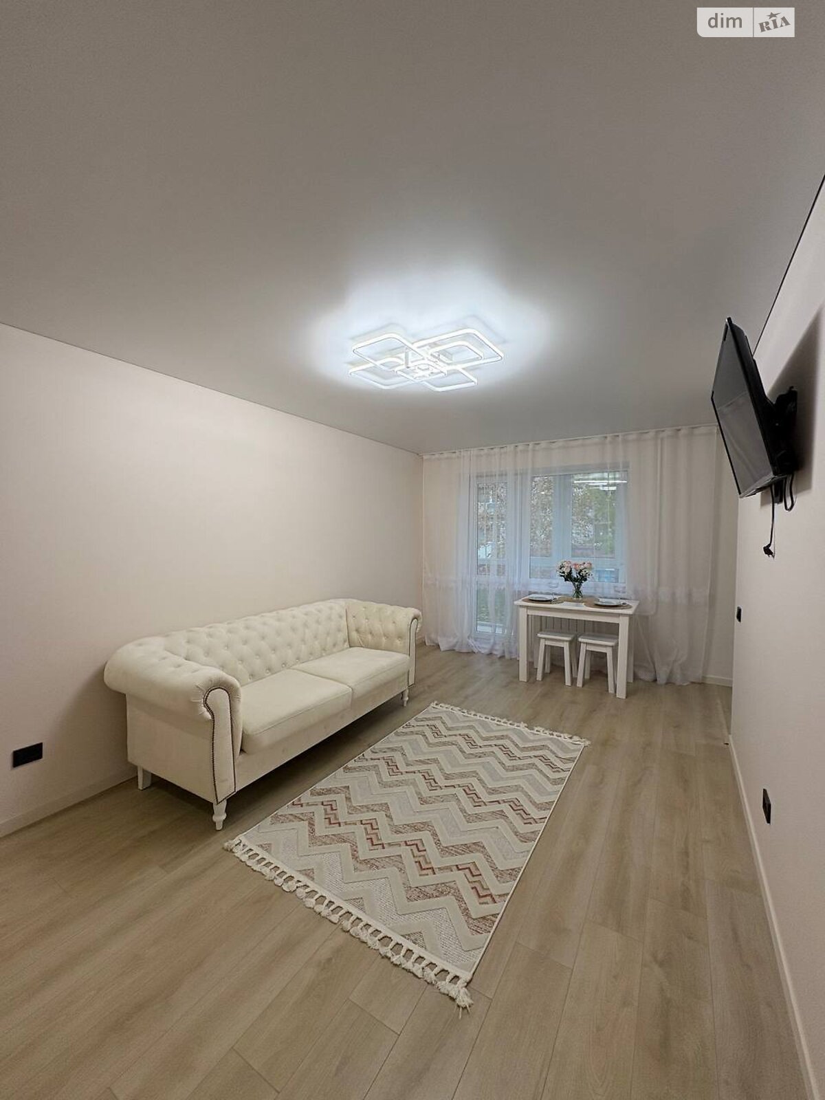 Продаж трикімнатної квартири в Рівному, на вул. Степана Бандери 55, район Центр фото 1 Продаж трикімнатної квартири в Рівному, на вул. Степана Бандери 55, район Центр фото 1