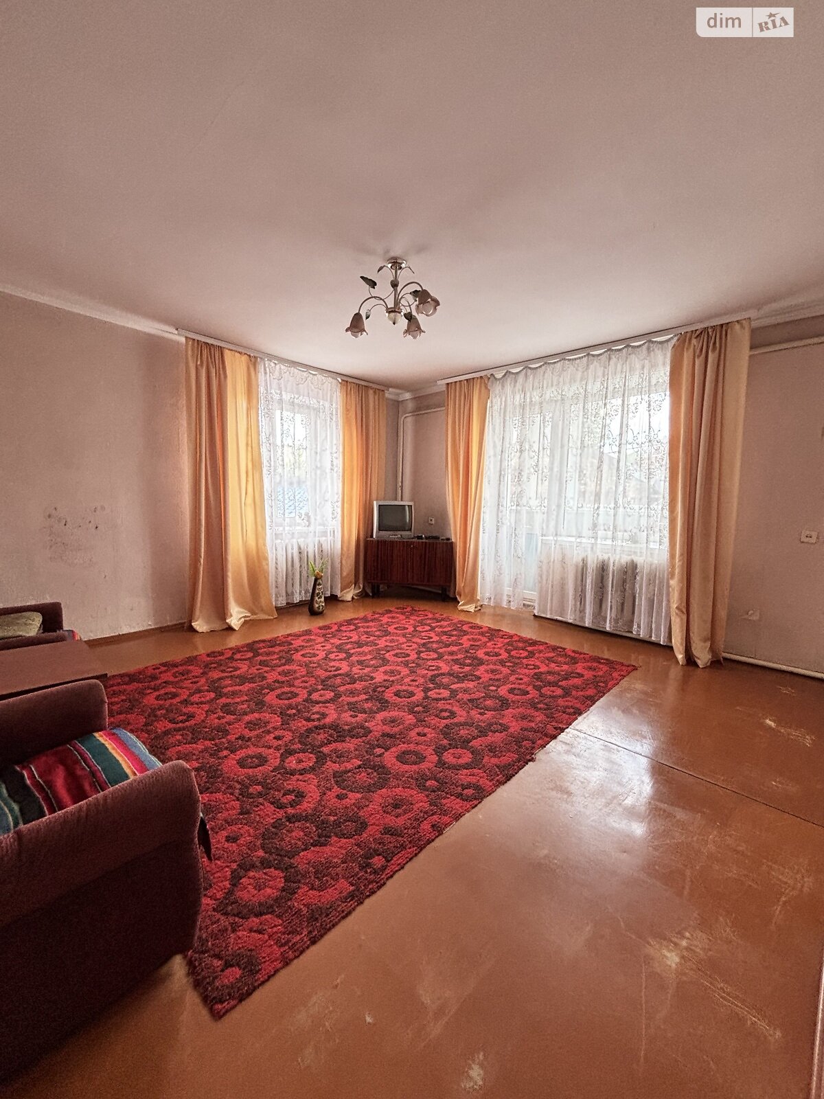Продаж однокімнатної квартири в Рівному, на вул. Театральна, район Центр фото 1 Продаж однокімнатної квартири в Рівному, на вул. Театральна, район Центр фото 1