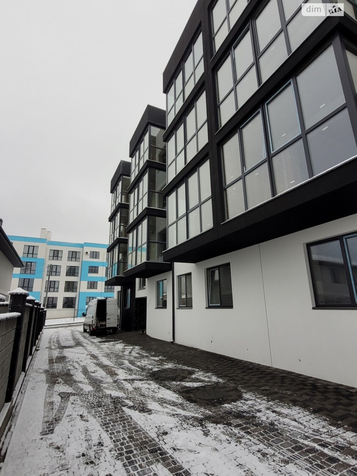 Продаж однокімнатної квартири в Рівному, на мас. Веснянковий 10, район Центр фото 1 Продаж однокімнатної квартири в Рівному, на мас. Веснянковий 10, район Центр фото 1