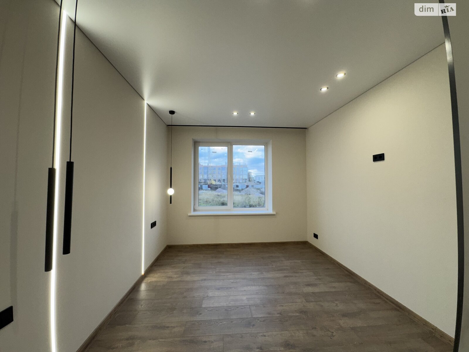 Продаж однокімнатної квартири в Рівному, на мас. Веснянковий 5, район Льонокомбінат фото 1 Продаж однокімнатної квартири в Рівному, на мас. Веснянковий 5, район Льонокомбінат фото 1