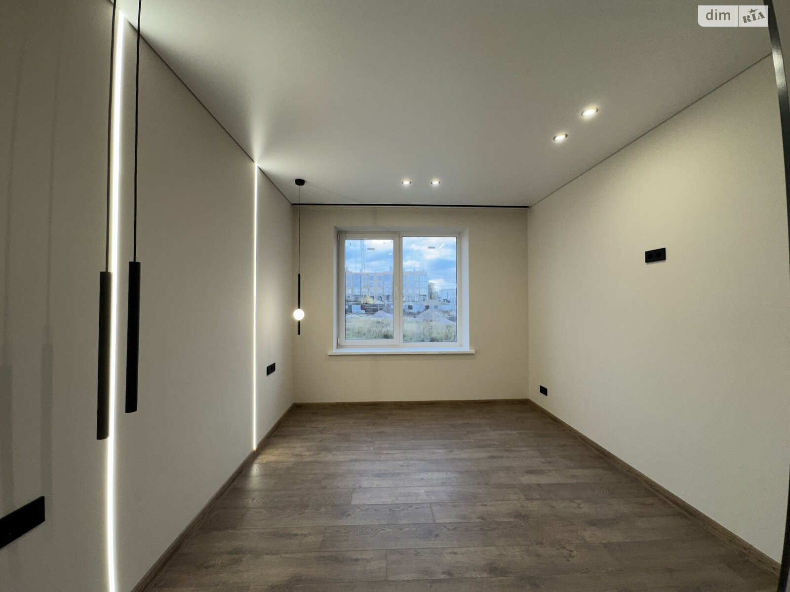 Продаж однокімнатної квартири в Рівному, на мас. Веснянковий 5, район Льонокомбінат фото 1 Продаж однокімнатної квартири в Рівному, на мас. Веснянковий 5, район Льонокомбінат фото 1