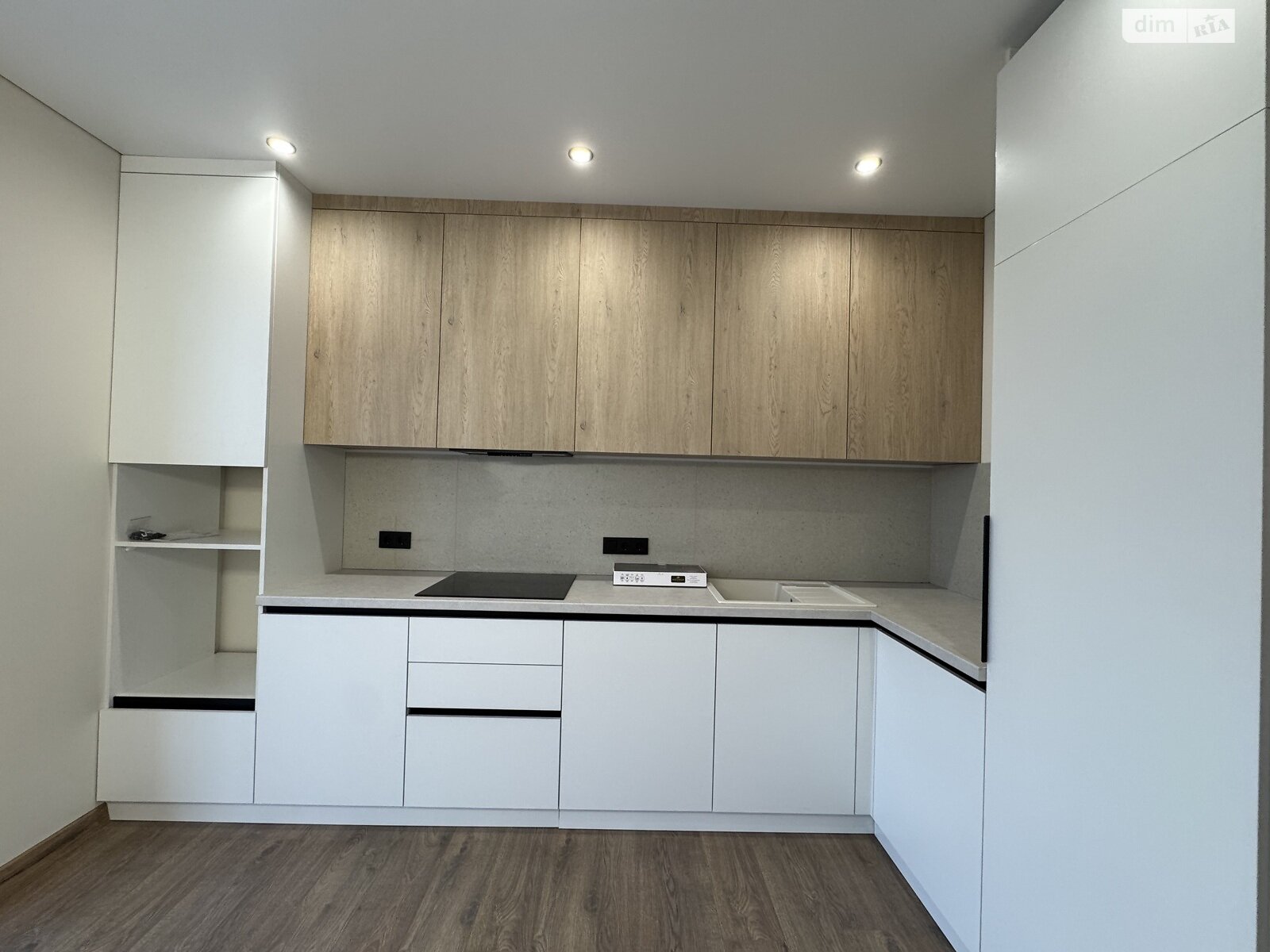 Продаж однокімнатної квартири в Рівному, на мас. Веснянковий 5, район Льонокомбінат фото 1 Продаж однокімнатної квартири в Рівному, на мас. Веснянковий 5, район Льонокомбінат фото 1