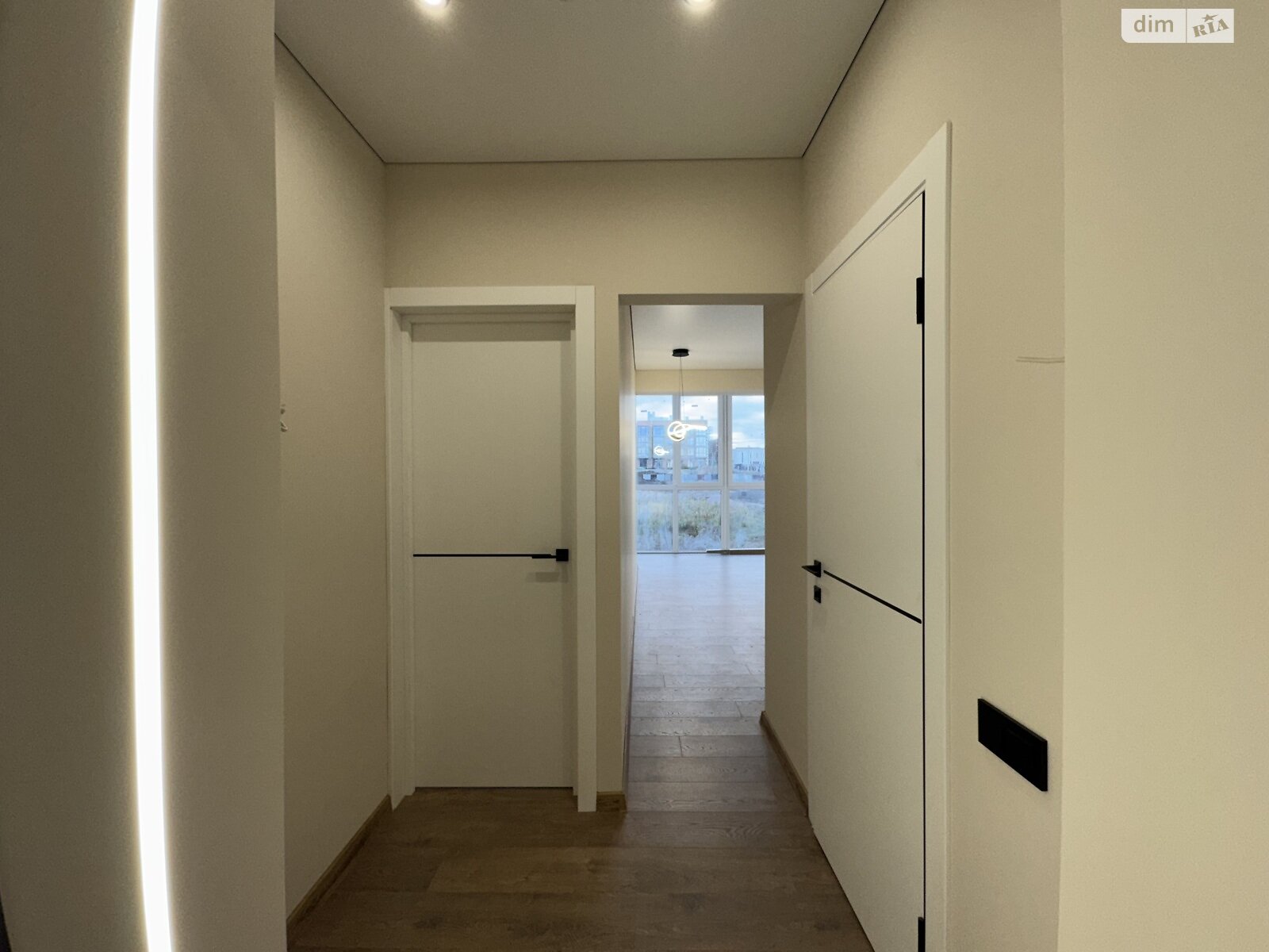 Продаж однокімнатної квартири в Рівному, на мас. Веснянковий 5, район Льонокомбінат фото 1 Продаж однокімнатної квартири в Рівному, на мас. Веснянковий 5, район Льонокомбінат фото 1