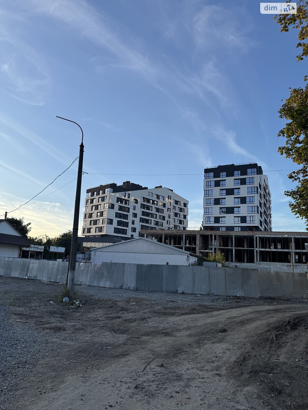 Продажа однокомнатной квартиры в Ровно, на ул. Замковая 34А, район Центр фото 1