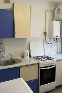 Продаж однокімнатної квартири в Рівному, на Кн.Ольги, район Центр фото 2