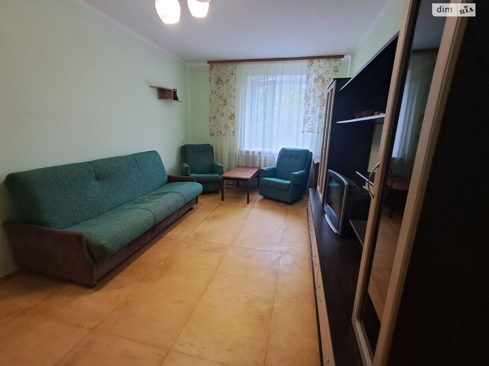 Продаж однокімнатної квартири в Рівному, на вул. Авіаторів, район Тинне фото 1 Продаж однокімнатної квартири в Рівному, на вул. Авіаторів, район Тинне фото 1