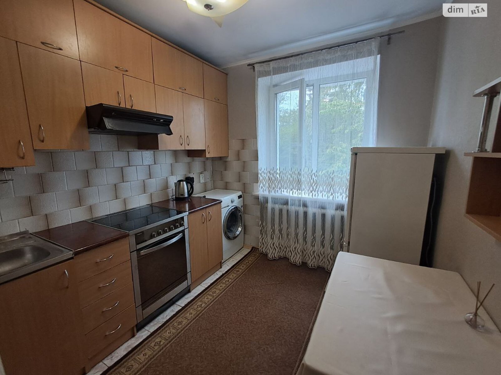 Продаж однокімнатної квартири в Рівному, на вул. Авіаторів, район Тинне фото 1 Продаж однокімнатної квартири в Рівному, на вул. Авіаторів, район Тинне фото 1