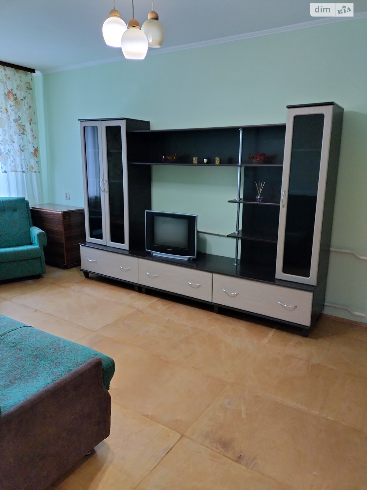 Продаж однокімнатної квартири в Рівному, на вул. Авіаторів, район Тинне фото 1 Продаж однокімнатної квартири в Рівному, на вул. Авіаторів, район Тинне фото 1