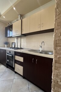 Продажа трехкомнатной квартиры в Ровно, на ул. Вербова, фото 2