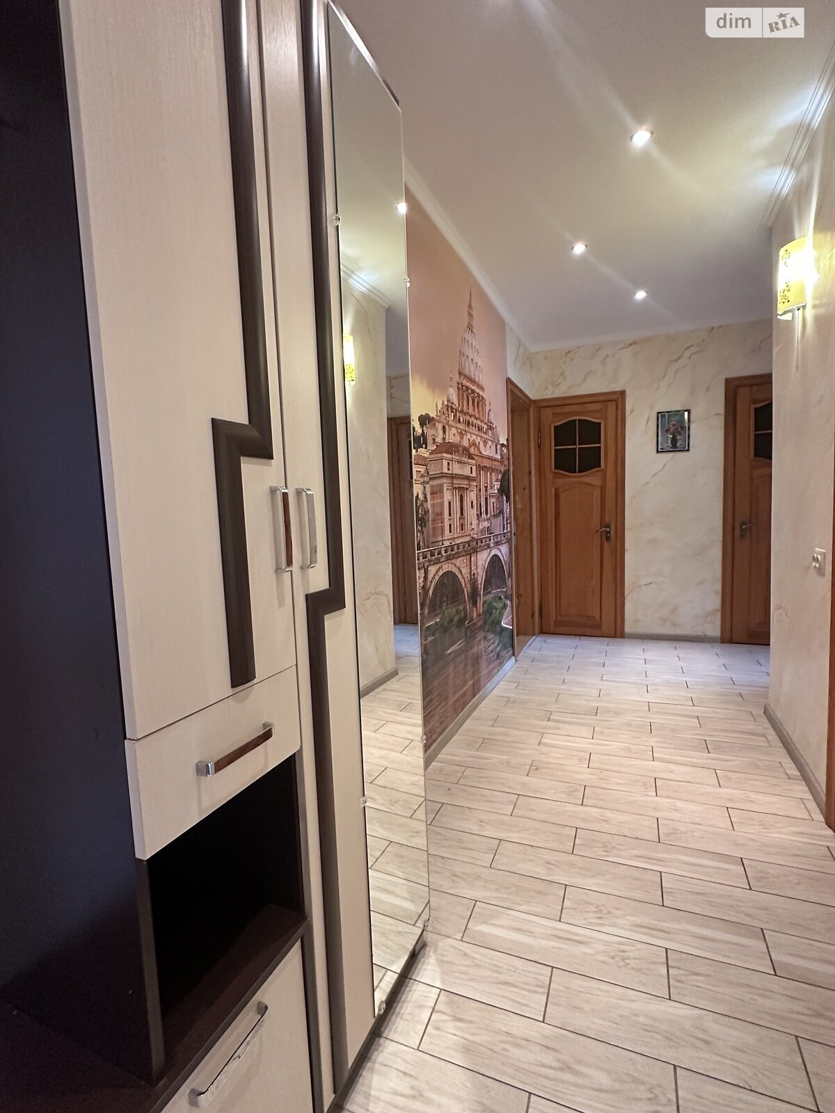 Продажа трехкомнатной квартиры в Ровно, на ул. Вербова, фото 1 Продажа трехкомнатной квартиры в Ровно, на ул. Вербова, фото 1