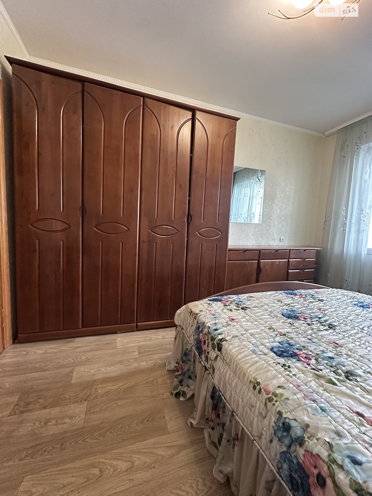 Продажа трехкомнатной квартиры в Ровно, на ул. Вербова, фото 1 Продажа трехкомнатной квартиры в Ровно, на ул. Вербова, фото 1