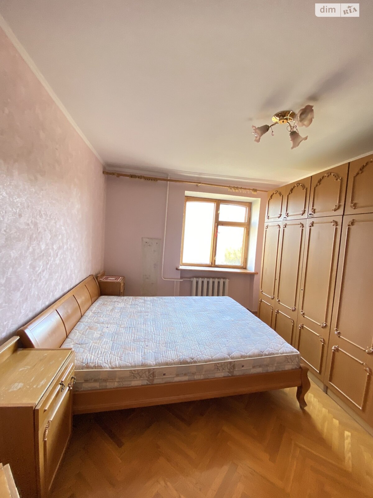 Продаж чотирикімнатної квартири в Рівному, на вул. Володимира Стельмаха 4, фото 1 Продаж чотирикімнатної квартири в Рівному, на вул. Володимира Стельмаха 4, фото 1