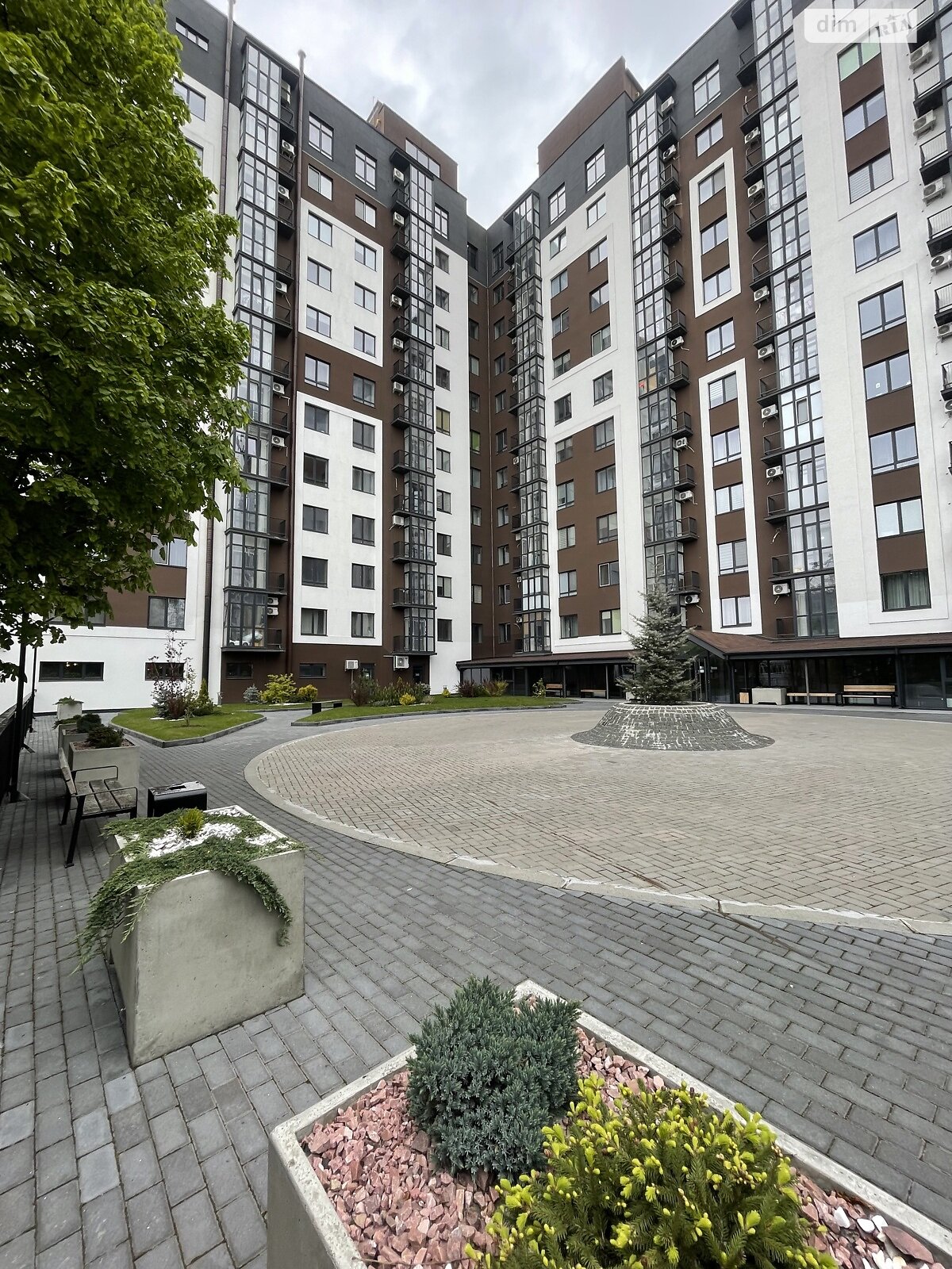 Продажа трехкомнатной квартиры в Ровно, на ул. Мазепы Гетьмана 3, фото 1 Продажа трехкомнатной квартиры в Ровно, на ул. Мазепы Гетьмана 3, фото 1