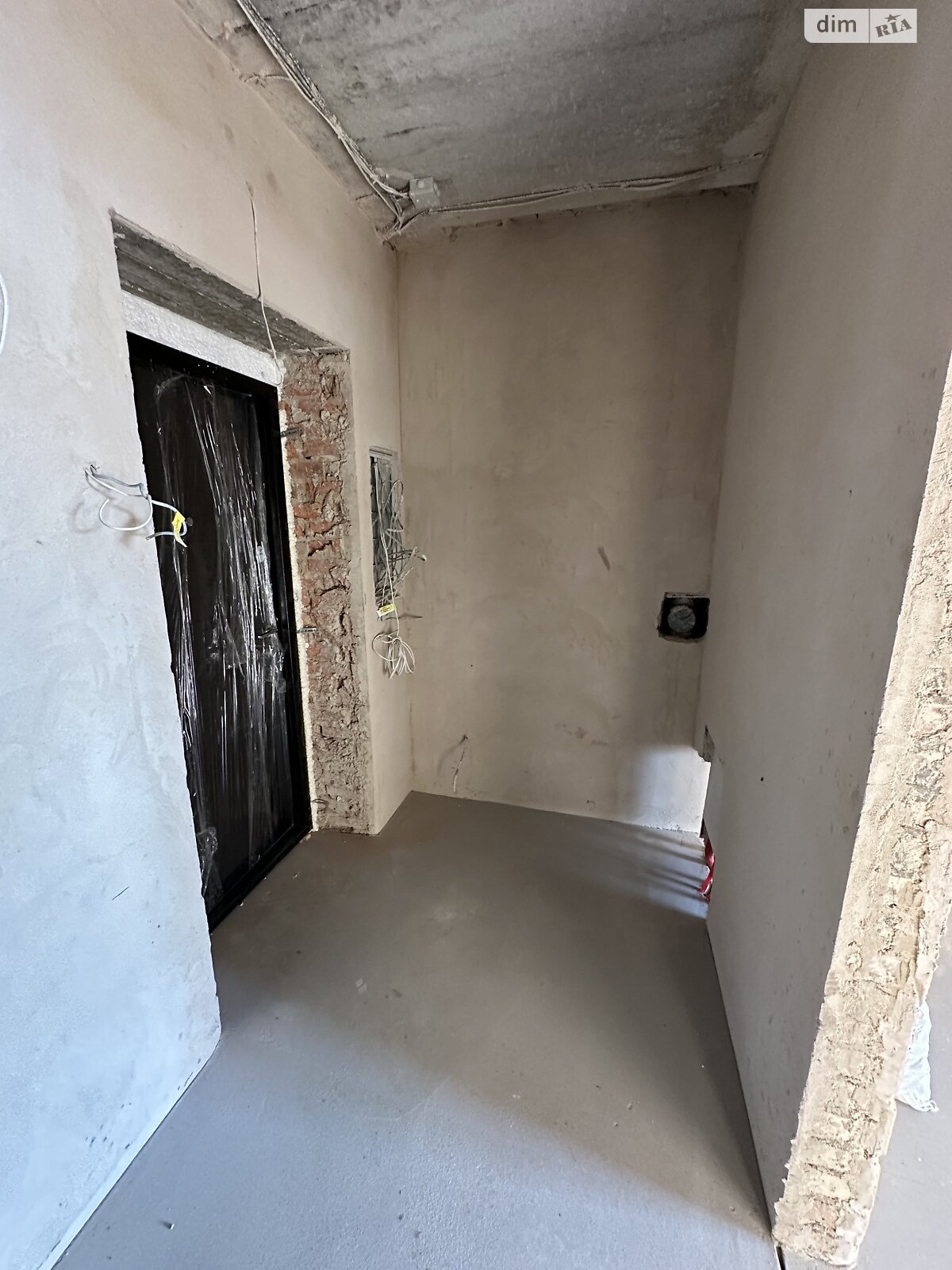 Продажа однокомнатной квартиры в Ровно, на ул. Черновола Вячеслава 94Е, район Южный фото 1 Продажа однокомнатной квартиры в Ровно, на ул. Черновола Вячеслава 94Е, район Южный фото 1