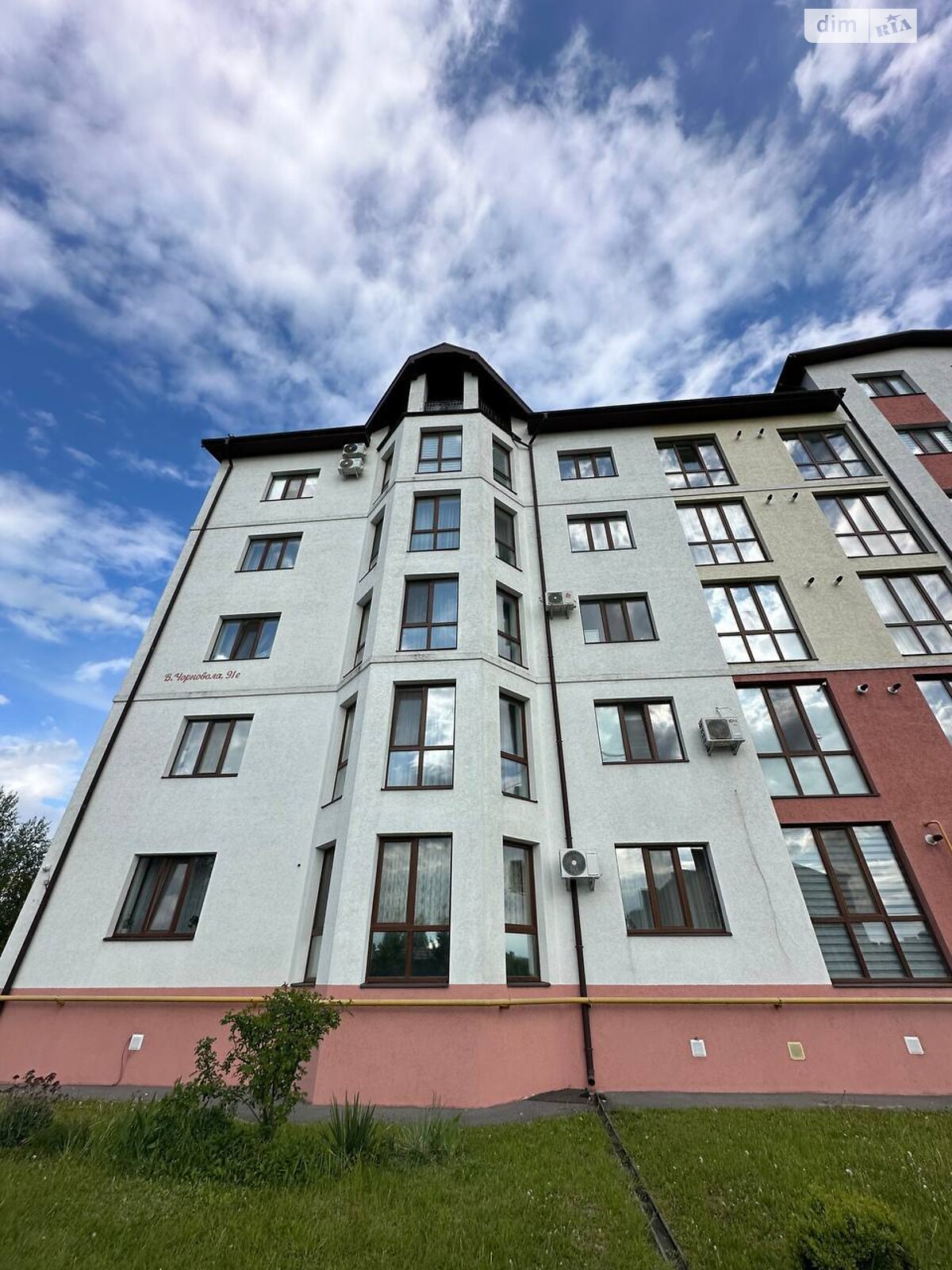 Продаж двокімнатної квартири в Рівному, на вул. Чорновола В'ячеслава 91Є, район Південний фото 1 Продаж двокімнатної квартири в Рівному, на вул. Чорновола В'ячеслава 91Є, район Південний фото 1