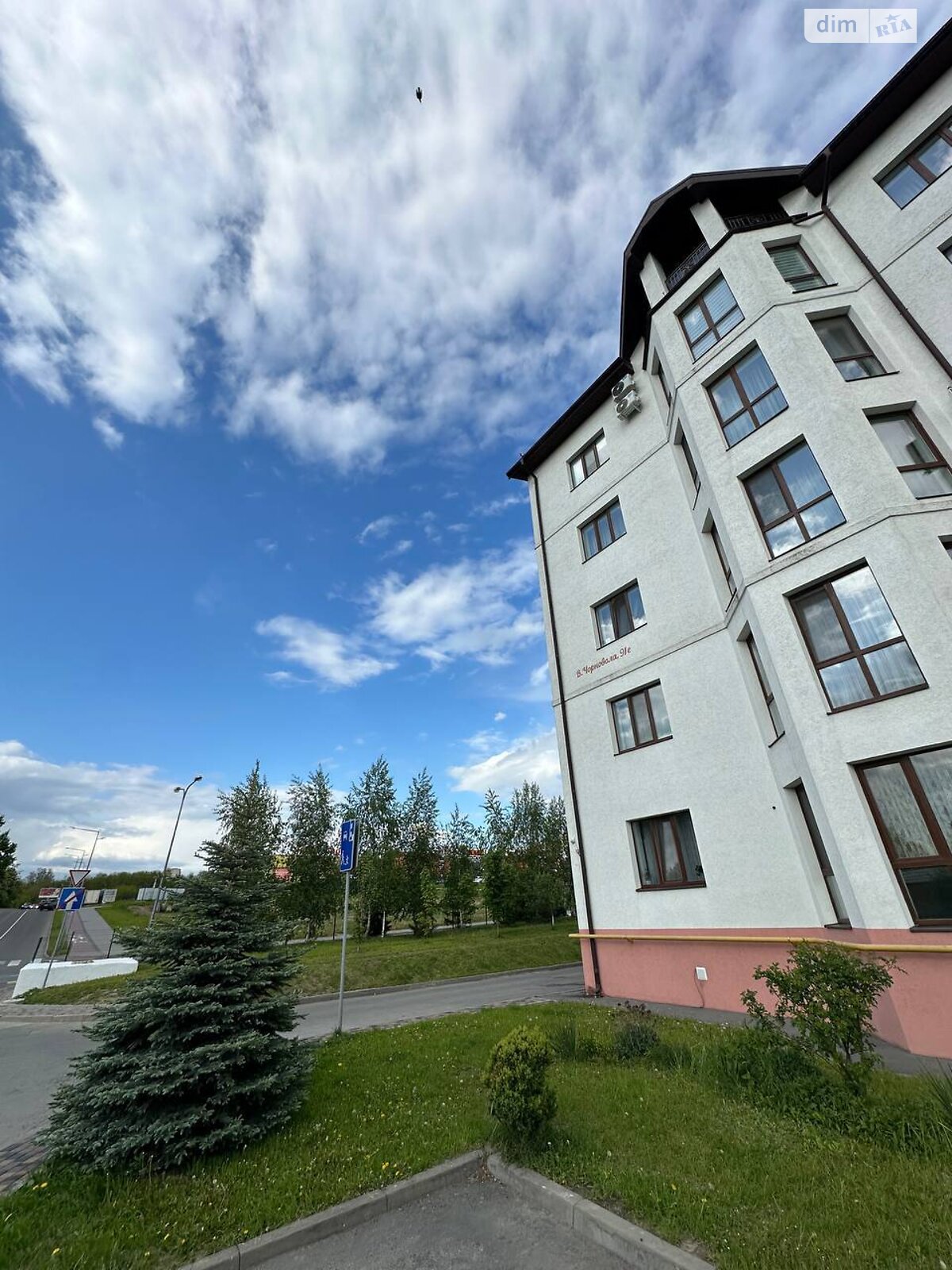 Продаж двокімнатної квартири в Рівному, на вул. Чорновола В'ячеслава 91Є, район Південний фото 1 Продаж двокімнатної квартири в Рівному, на вул. Чорновола В'ячеслава 91Є, район Південний фото 1