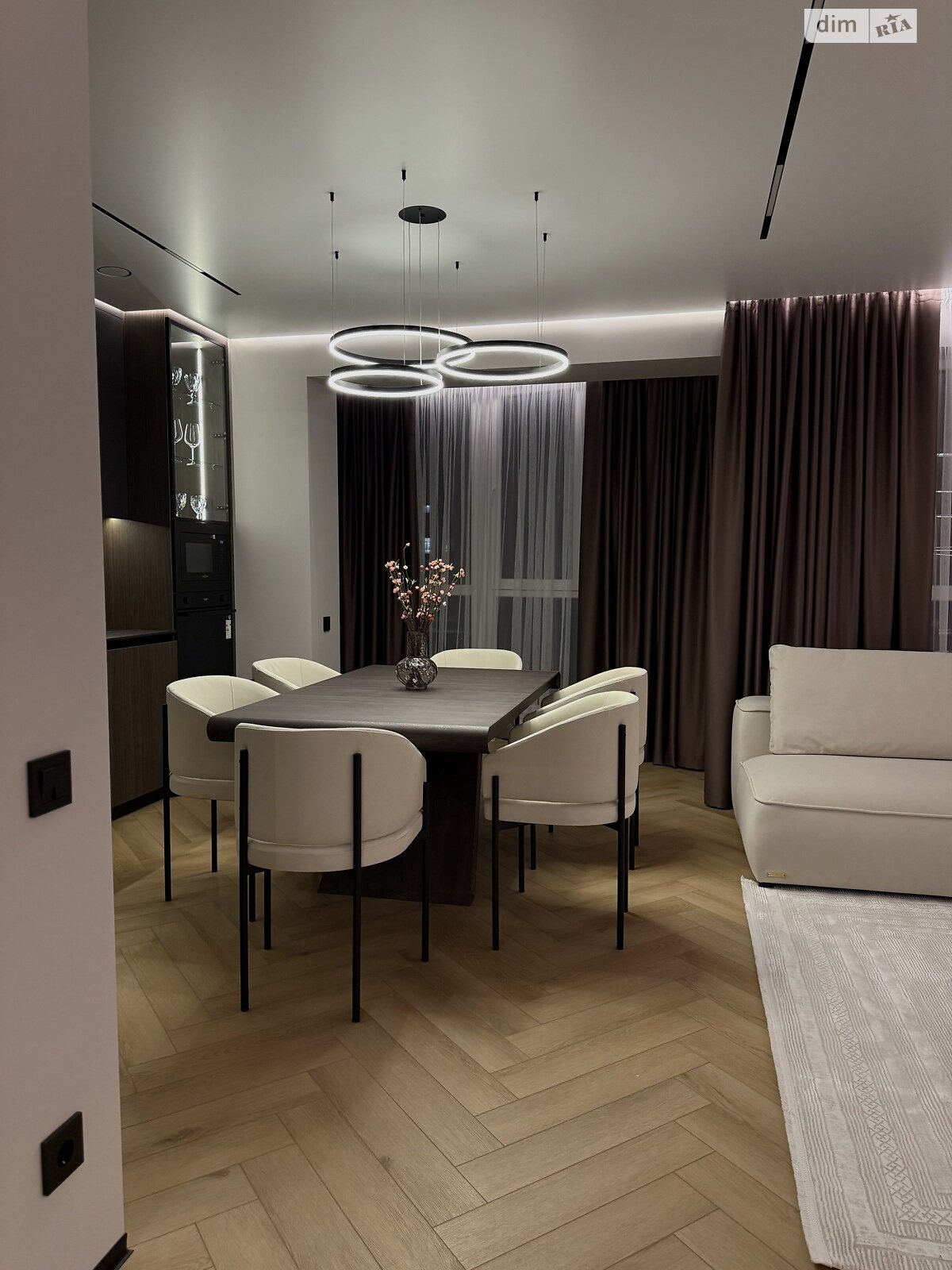 Продажа трехкомнатной квартиры в Ровно, на ул. Черновола Вячеслава 91Ф, район Южный фото 1 Продажа трехкомнатной квартиры в Ровно, на ул. Черновола Вячеслава 91Ф, район Южный фото 1