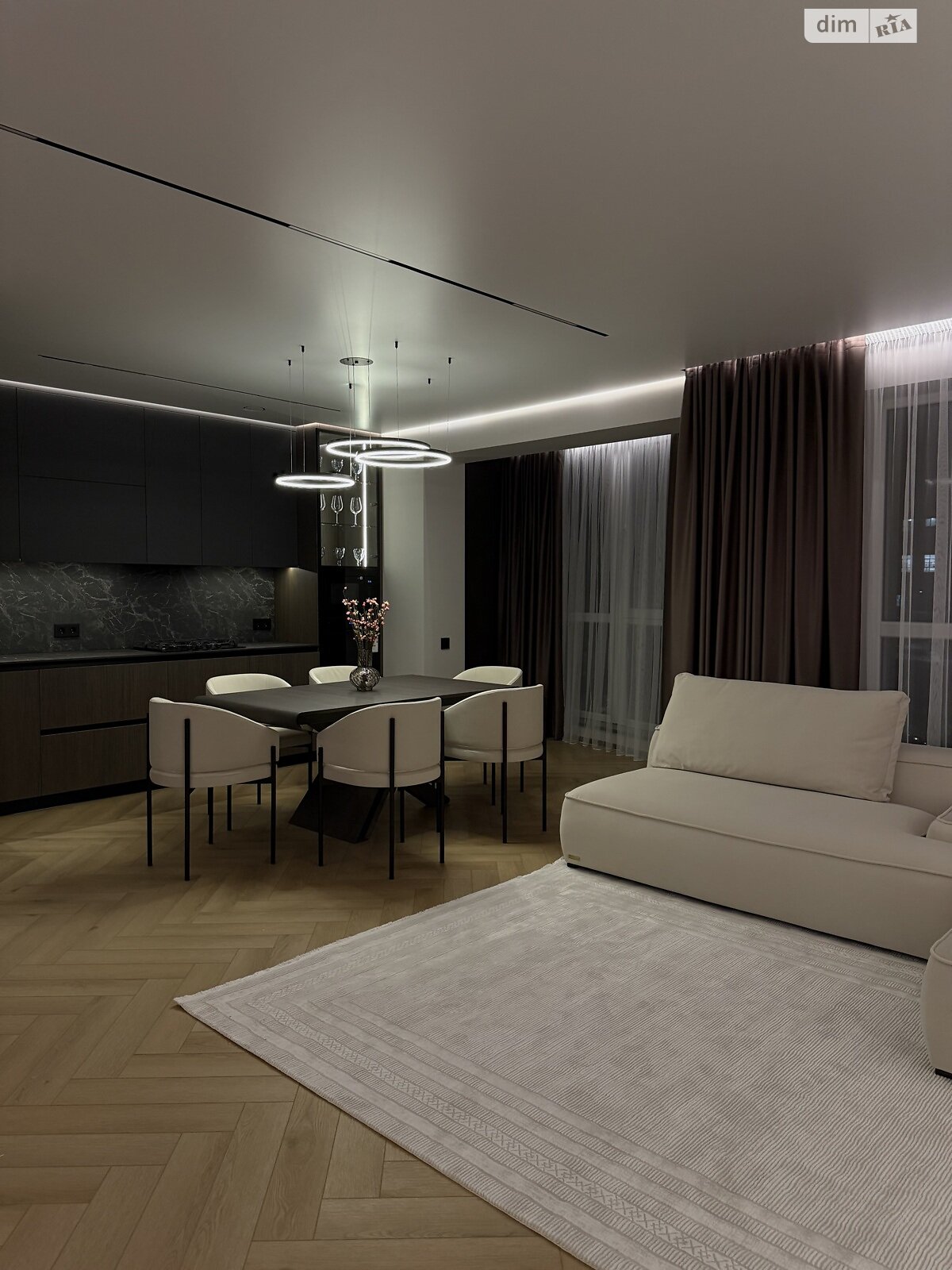 Продажа трехкомнатной квартиры в Ровно, на ул. Черновола Вячеслава 91Ф, район Южный фото 1 Продажа трехкомнатной квартиры в Ровно, на ул. Черновола Вячеслава 91Ф, район Южный фото 1