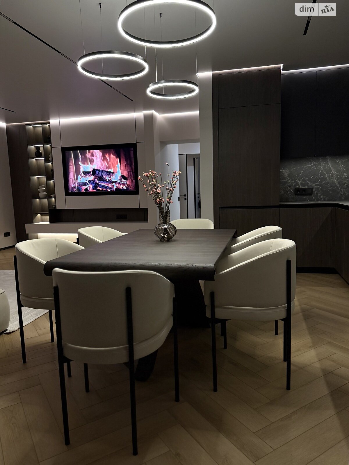 Продажа трехкомнатной квартиры в Ровно, на ул. Черновола Вячеслава 91Ф, район Южный фото 1 Продажа трехкомнатной квартиры в Ровно, на ул. Черновола Вячеслава 91Ф, район Южный фото 1