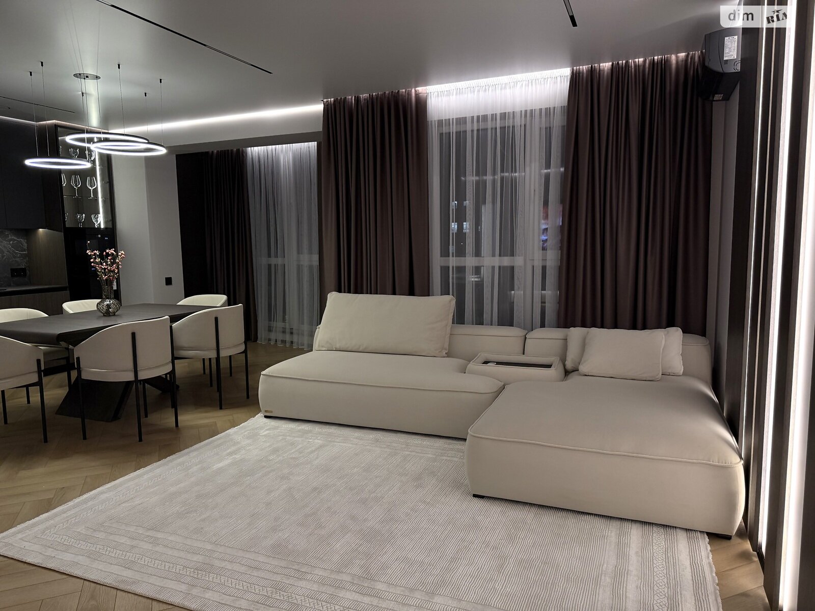 Продажа трехкомнатной квартиры в Ровно, на ул. Черновола Вячеслава 91Ф, район Южный фото 1 Продажа трехкомнатной квартиры в Ровно, на ул. Черновола Вячеслава 91Ф, район Южный фото 1