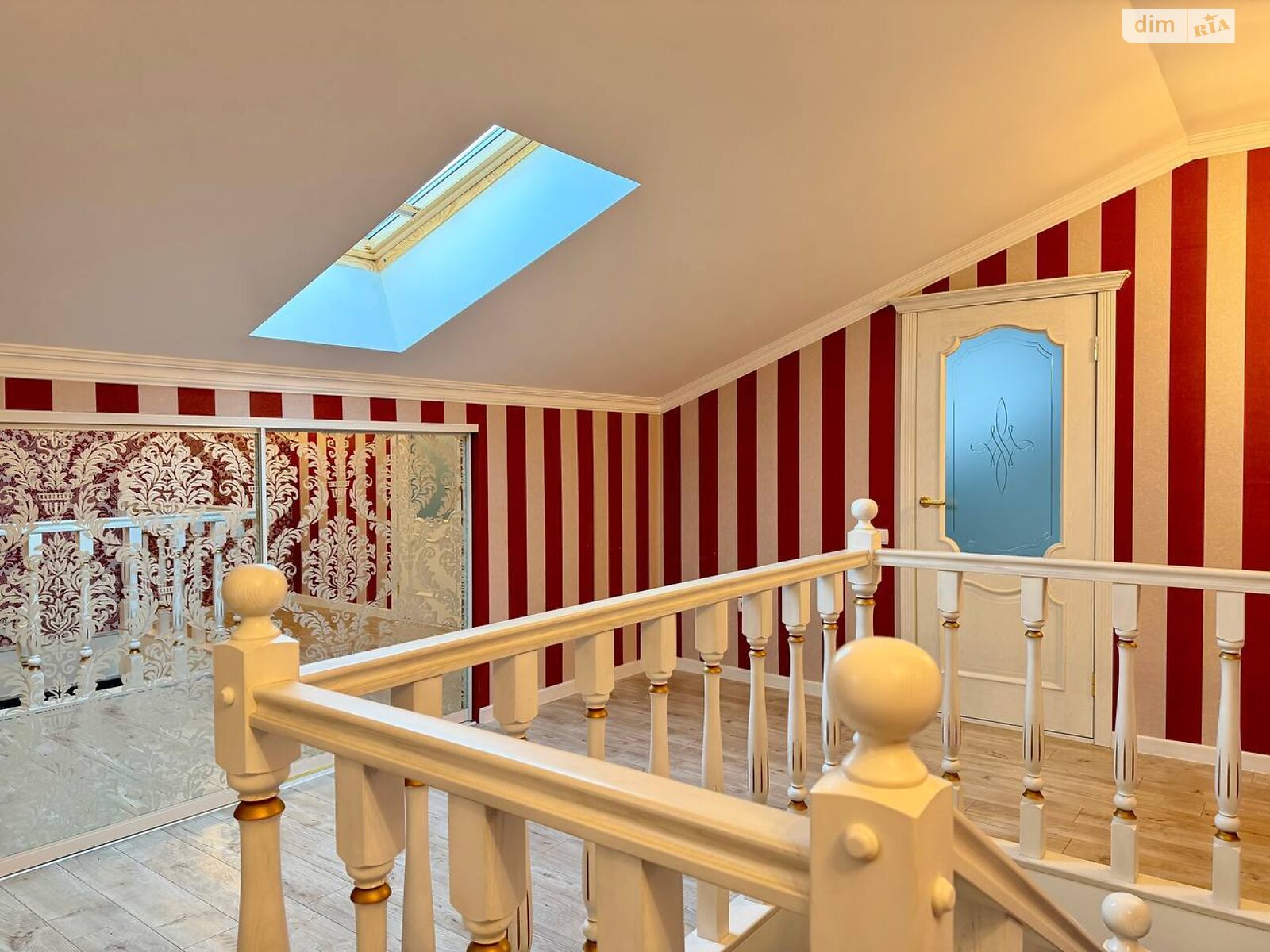 Продажа трехкомнатной квартиры в Ровно, на ул. Черновола Вячеслава 91Ж, район Южный фото 1