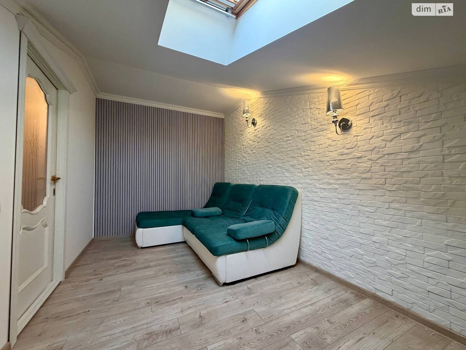 Продажа трехкомнатной квартиры в Ровно, на ул. Черновола Вячеслава 91Ж, район Южный фото 1