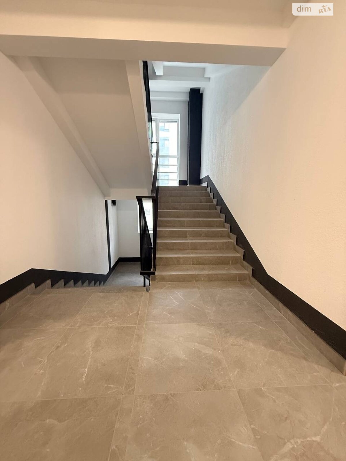 Продажа однокомнатной квартиры в Ровно, на ул. Галицкого Данилы 25Г, район Южный фото 1 Продажа однокомнатной квартиры в Ровно, на ул. Галицкого Данилы 25Г, район Южный фото 1