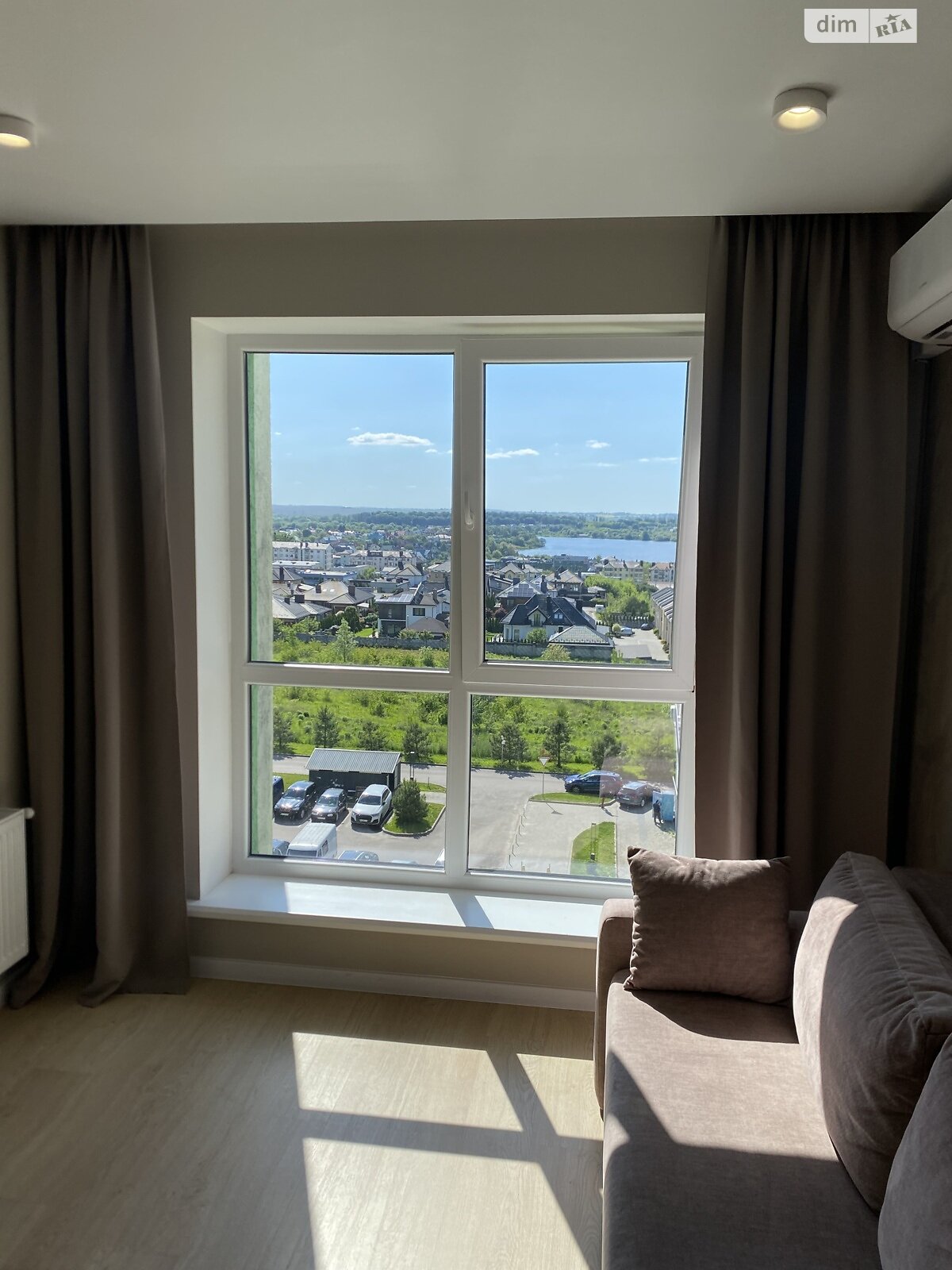 Продажа двухкомнатной квартиры в Ровно, на ул. Николая Боголюбова 5, кв. 57, район Южный фото 1 Продажа двухкомнатной квартиры в Ровно, на ул. Николая Боголюбова 5, кв. 57, район Южный фото 1