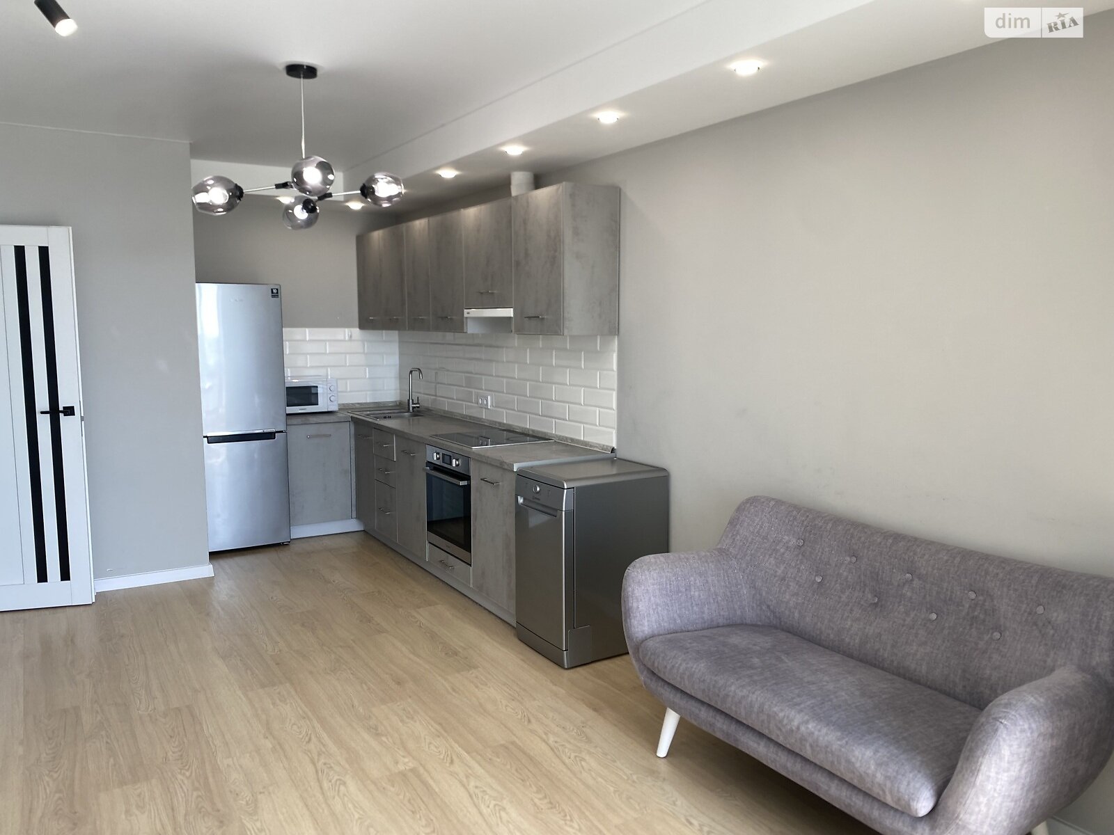 Продажа двухкомнатной квартиры в Ровно, на ул. Николая Боголюбова 5, кв. 57, район Южный фото 1 Продажа двухкомнатной квартиры в Ровно, на ул. Николая Боголюбова 5, кв. 57, район Южный фото 1