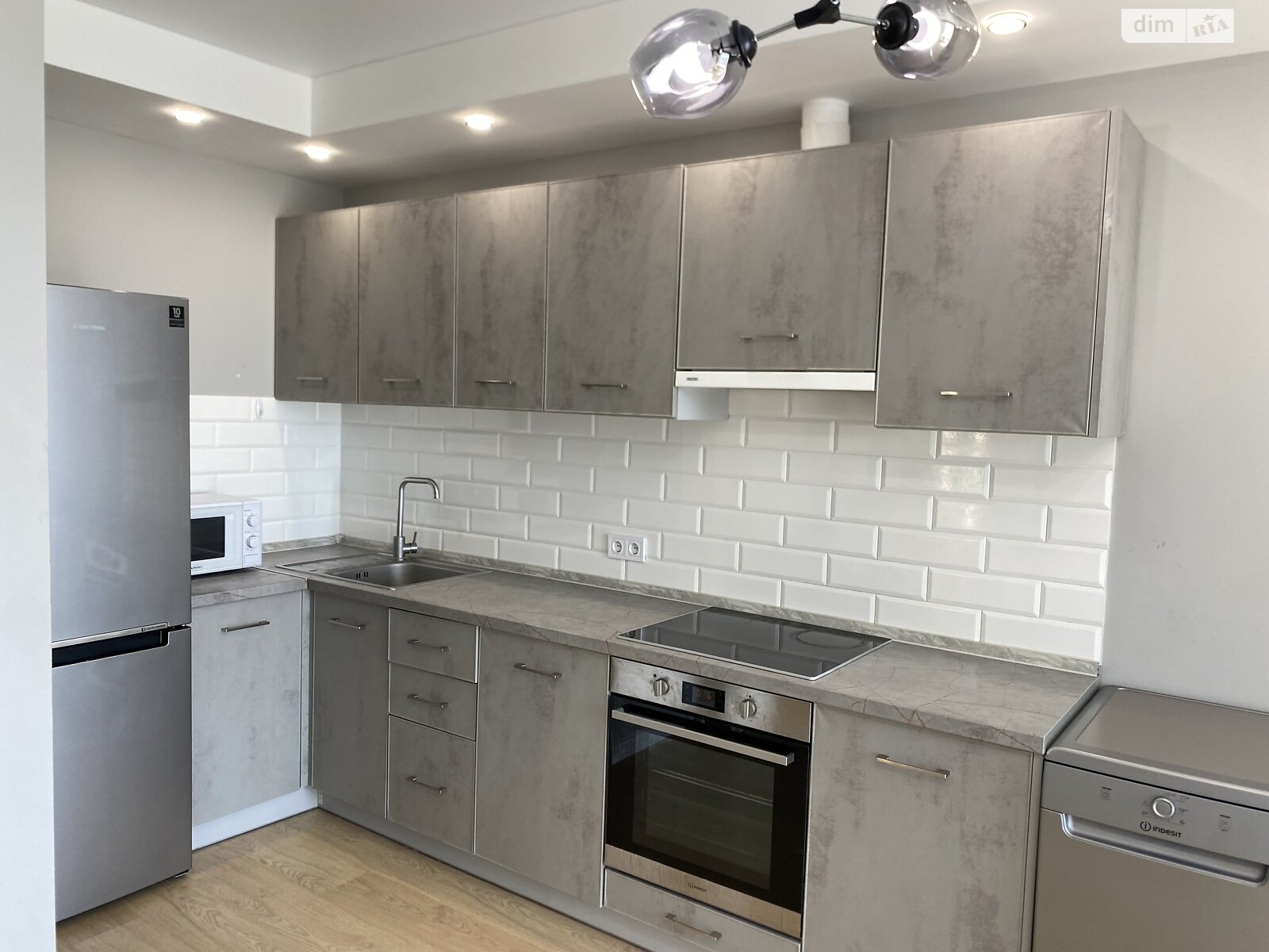 Продажа двухкомнатной квартиры в Ровно, на ул. Николая Боголюбова 5, кв. 57, район Южный фото 1 Продажа двухкомнатной квартиры в Ровно, на ул. Николая Боголюбова 5, кв. 57, район Южный фото 1