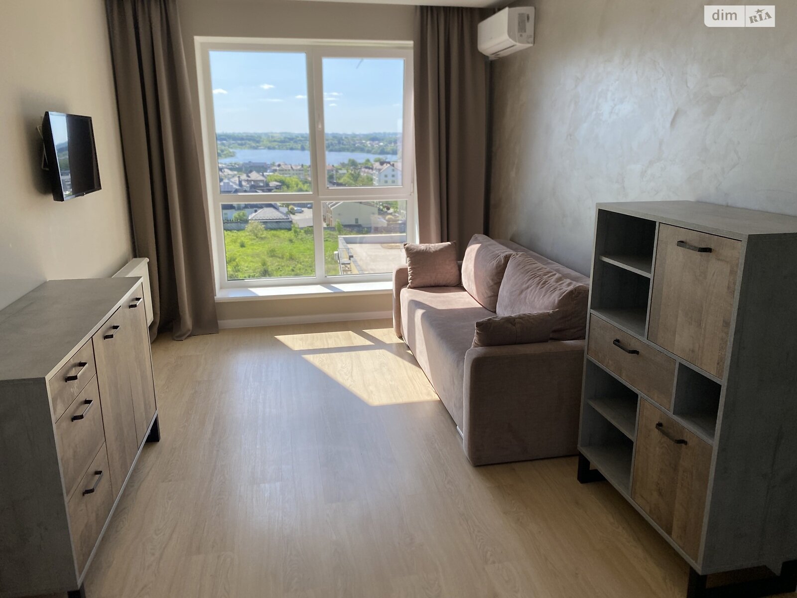 Продажа двухкомнатной квартиры в Ровно, на ул. Николая Боголюбова 5, кв. 57, район Южный фото 1 Продажа двухкомнатной квартиры в Ровно, на ул. Николая Боголюбова 5, кв. 57, район Южный фото 1