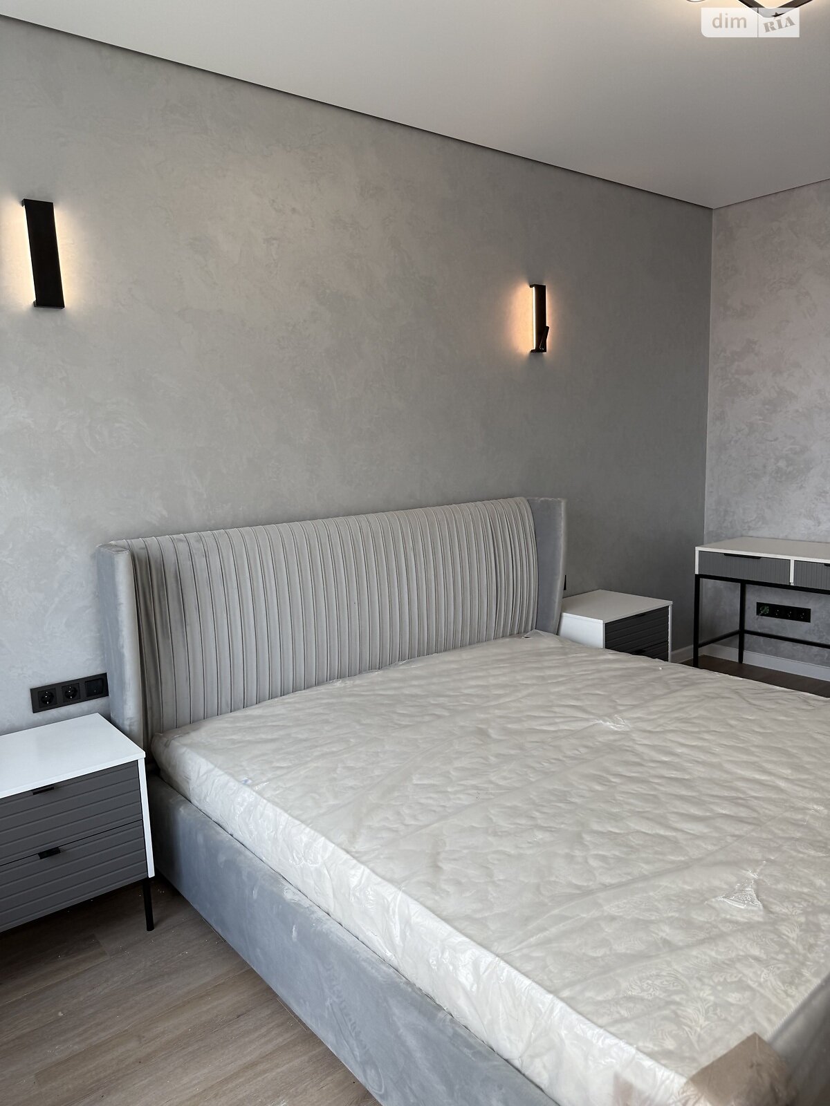 Продажа однокомнатной квартиры в Ровно, на ул. Николая Боголюбова 1Л, район Южный фото 1