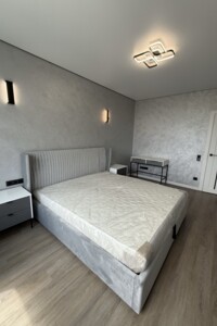 Продажа однокомнатной квартиры в Ровно, на ул. Николая Боголюбова 1Л, район Южный фото 2