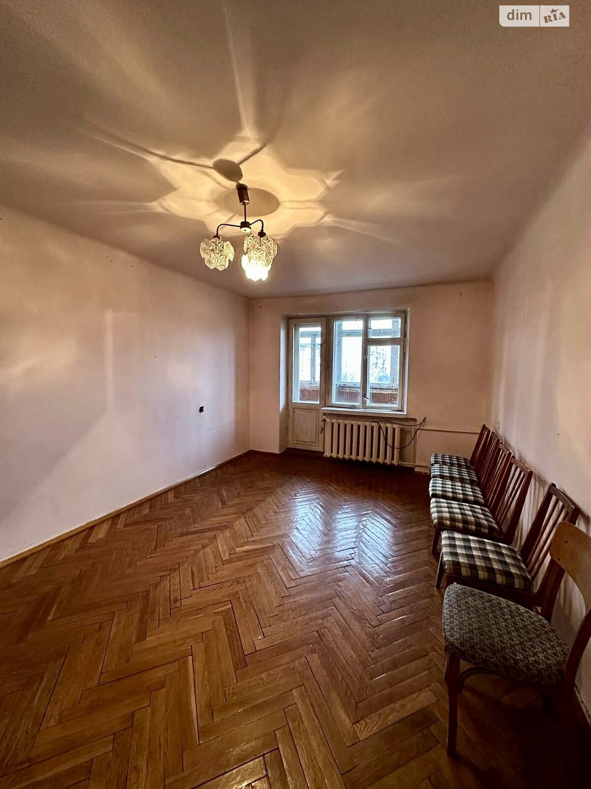Продаж трикімнатної квартири в Рівному, на вул. Миколи Карнаухова 41, район Південний фото 1 Продаж трикімнатної квартири в Рівному, на вул. Миколи Карнаухова 41, район Південний фото 1