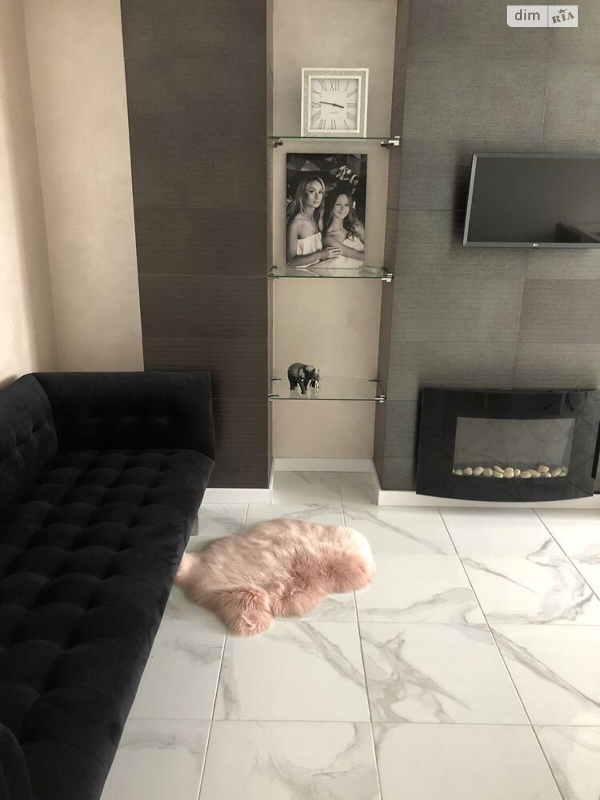 Продаж двокімнатної квартири в Рівному, на вул. Миколи Карнаухова 47-49, район Південний фото 1 Продаж двокімнатної квартири в Рівному, на вул. Миколи Карнаухова 47-49, район Південний фото 1