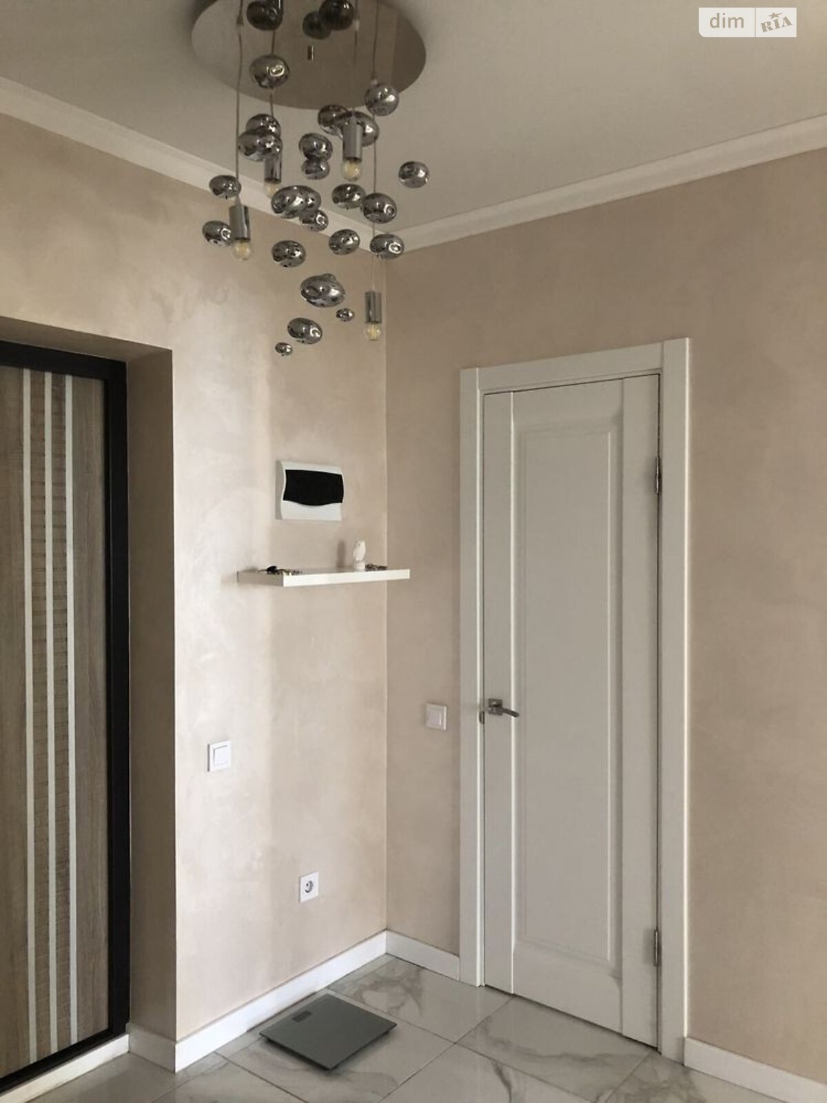 Продаж двокімнатної квартири в Рівному, на вул. Миколи Карнаухова 47-49, район Південний фото 1 Продаж двокімнатної квартири в Рівному, на вул. Миколи Карнаухова 47-49, район Південний фото 1