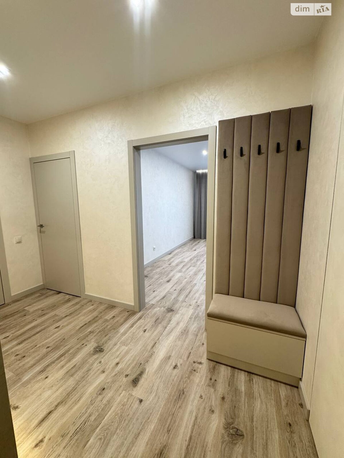 Продажа однокомнатной квартиры в Ровно, на ул. Студенческая 24, район Южный фото 1