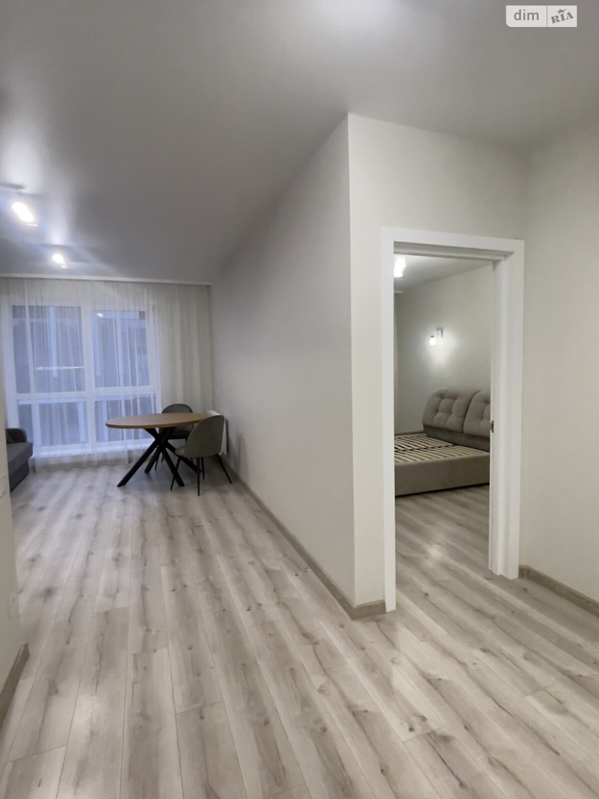 Продажа однокомнатной квартиры в Ровно, на ул. Студенческая 24, район Южный фото 1