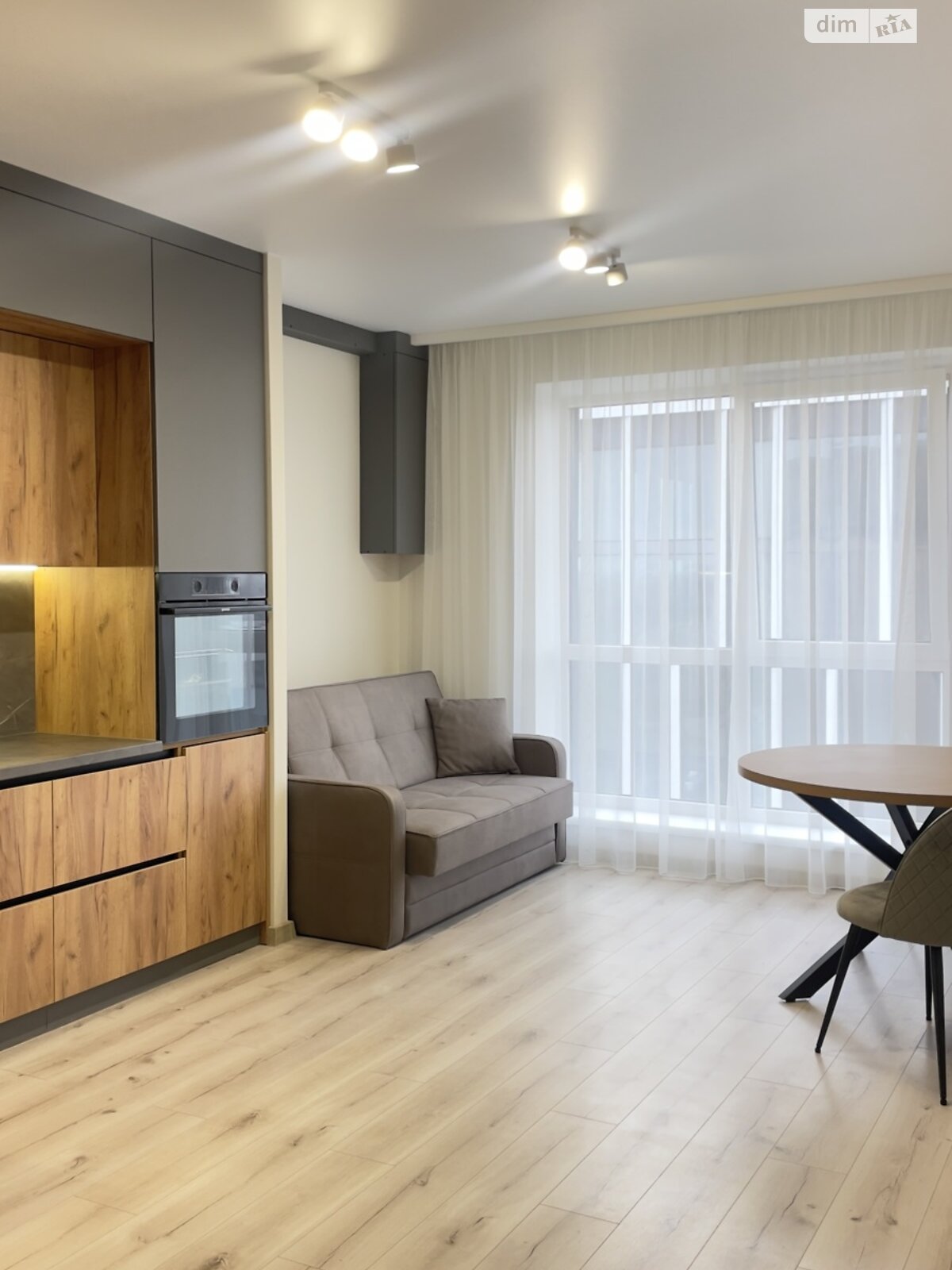 Продажа однокомнатной квартиры в Ровно, на ул. Студенческая 24, район Южный фото 1