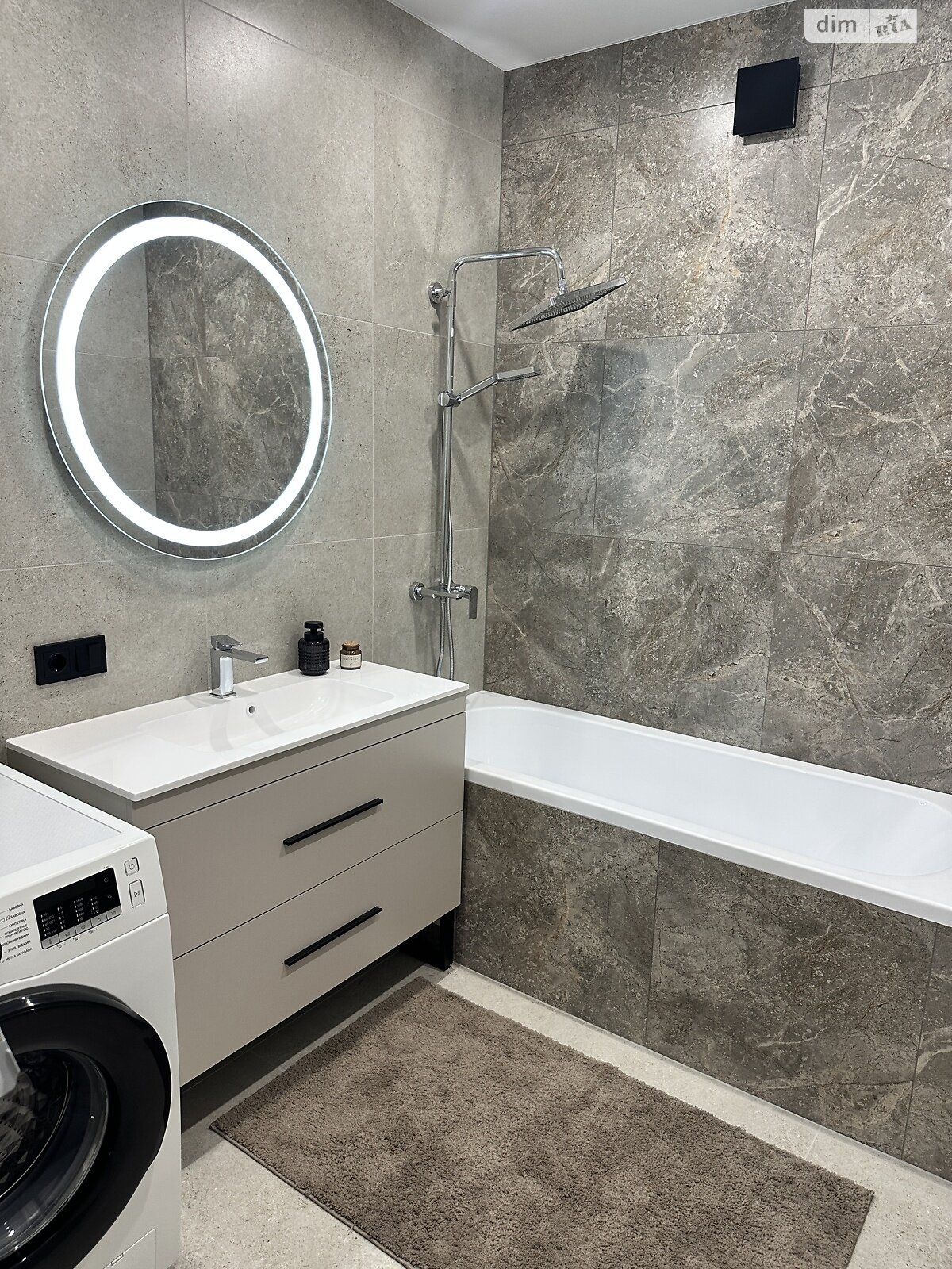 Продажа двухкомнатной квартиры в Ровно, на ул. Студенческая 24, район Южный фото 1