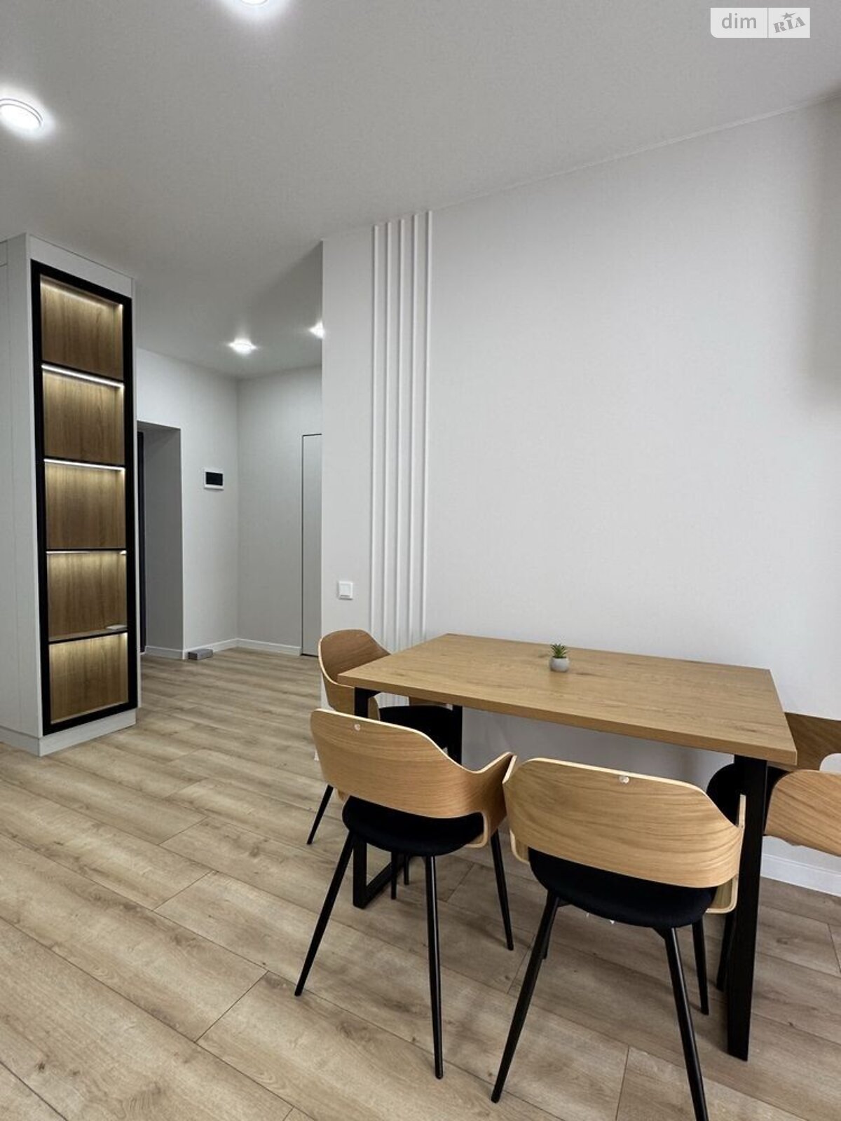 Продажа однокомнатной квартиры в Ровно, на ул. Студенческая 24А, район Южный фото 1