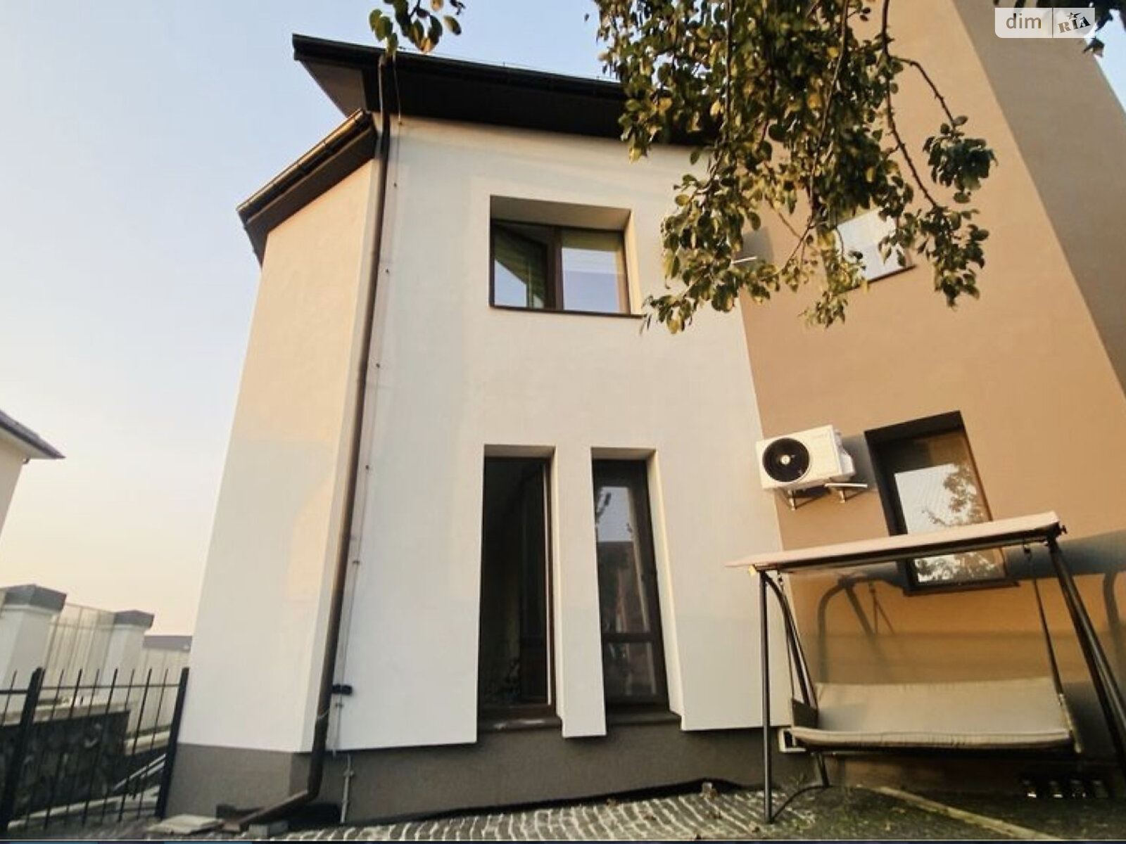 Продажа однокомнатной квартиры в Ровно, на ул. Трипольская 2, район Южный фото 1