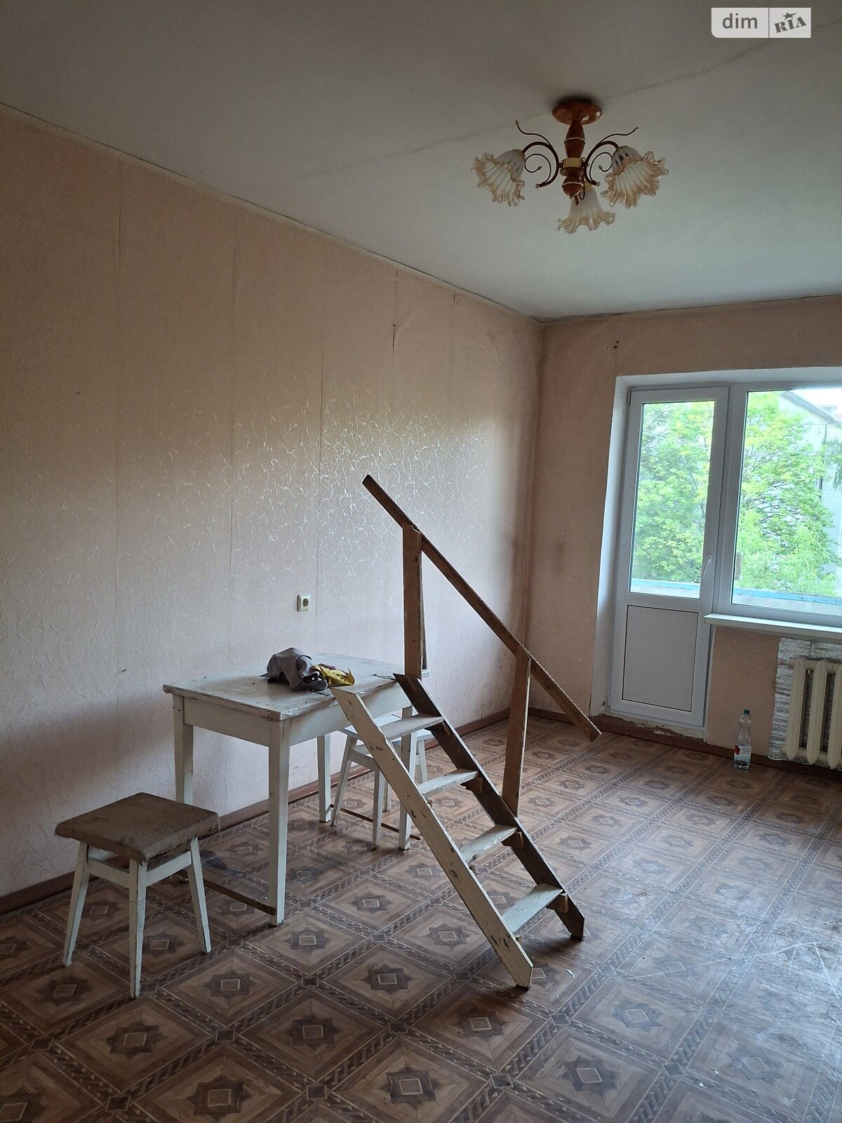 Продаж однокімнатної квартири в Рівному, на вул. Відінська, район Південний фото 1 Продаж однокімнатної квартири в Рівному, на вул. Відінська, район Південний фото 1