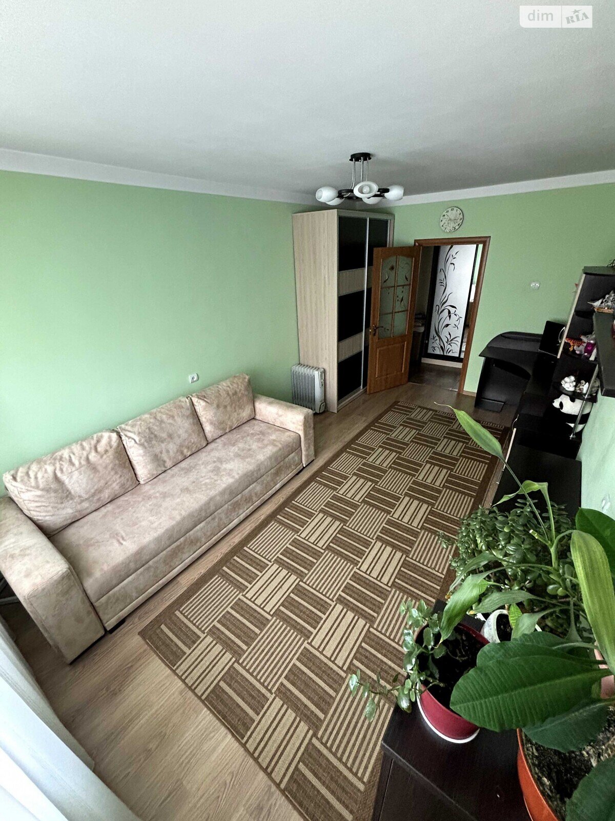 Продажа трехкомнатной квартиры в Ровно, на ул. Млыновская, район Ювилейный фото 1