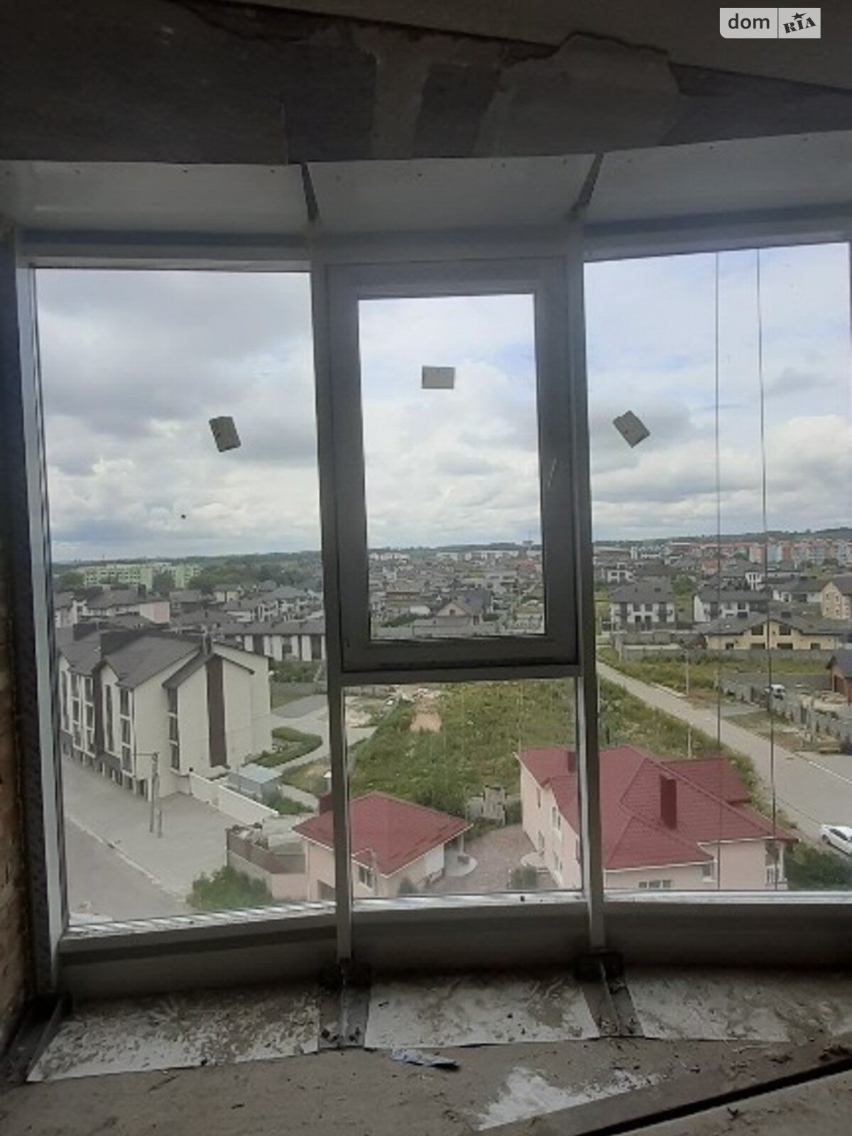 Продажа однокомнатной квартиры в Ровно, на ул. Анатолия Грицая, район Ювилейный фото 1