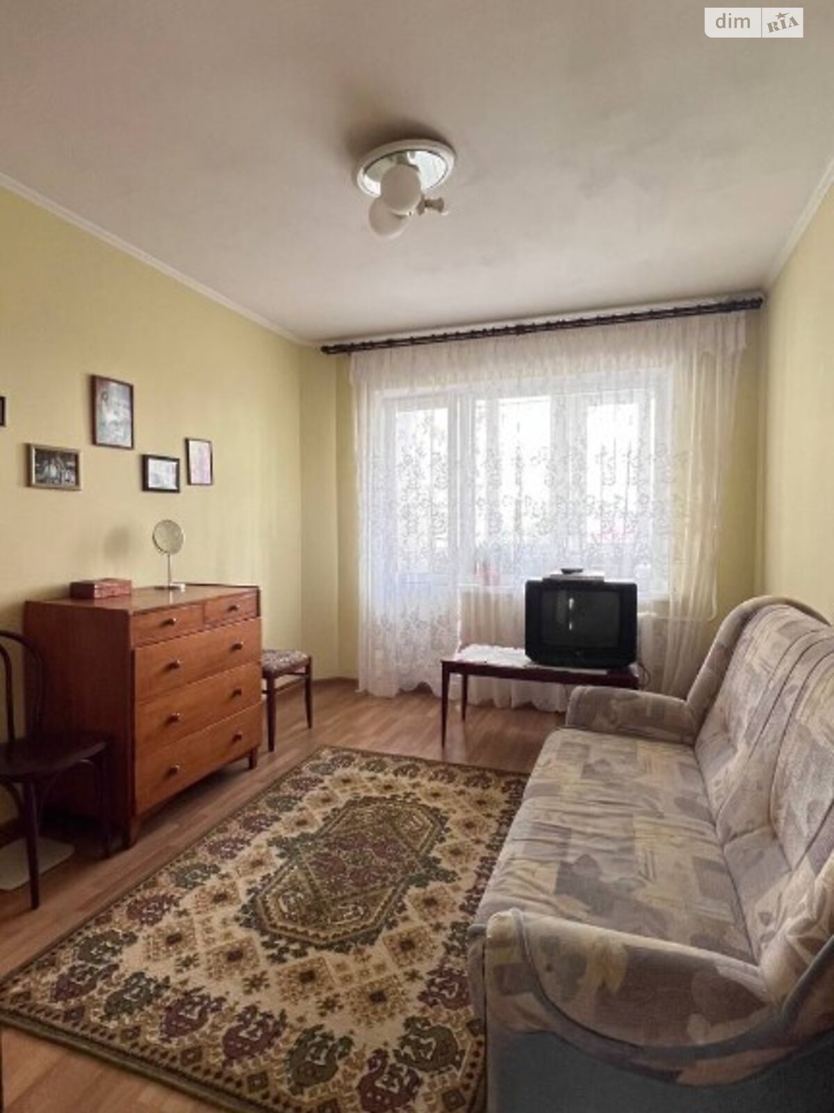 Продажа трехкомнатной квартиры в Ровно, на ул. Елены Телиги, район Ювилейный фото 1