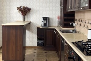 Продажа трехкомнатной квартиры в Ровно, на ул. Назара Небожинского 16А, район Ювилейный фото 2
